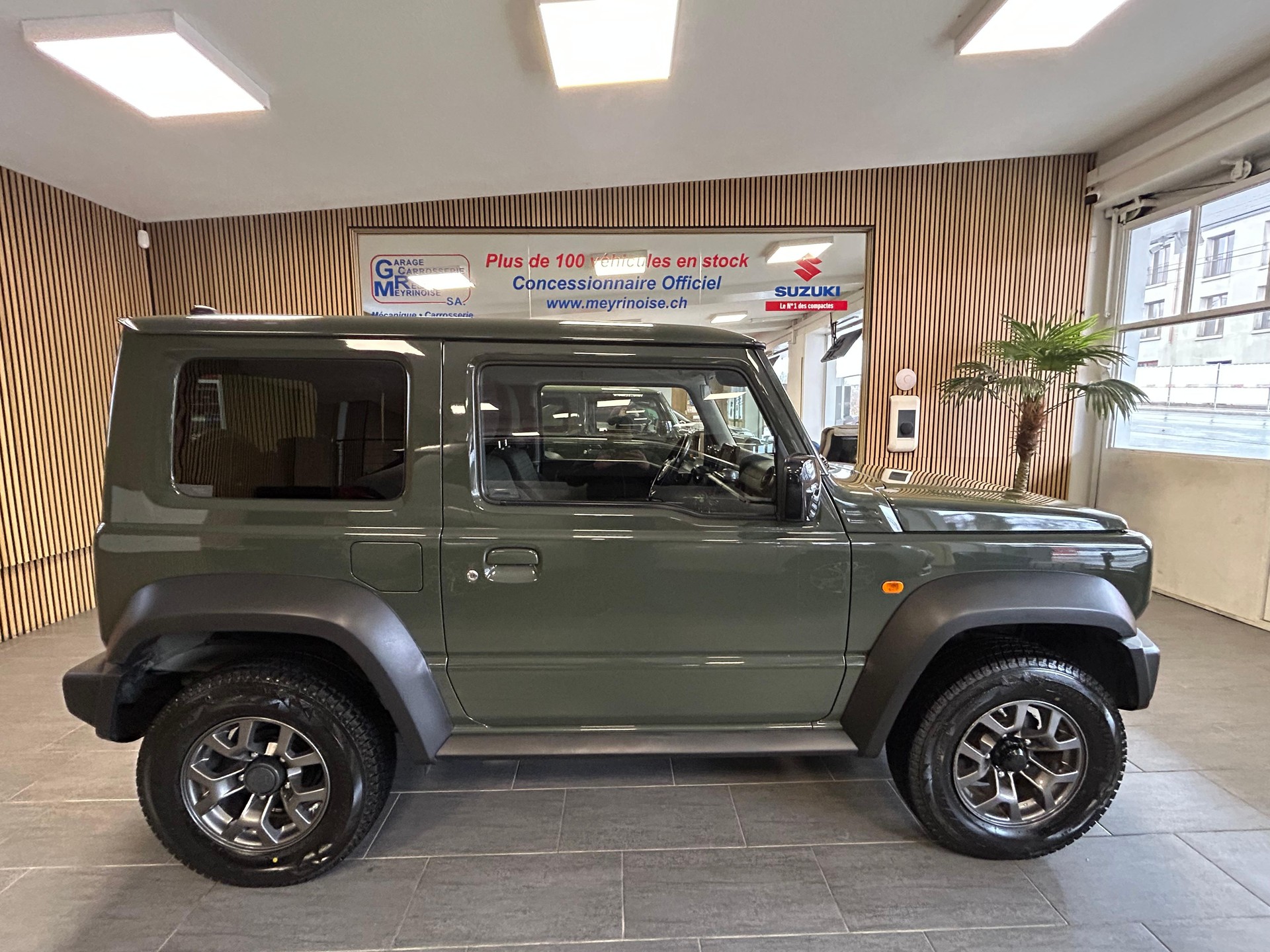 SUZUKI Jimny 1.5 Compact Top Automatique 4 Place/4Platz