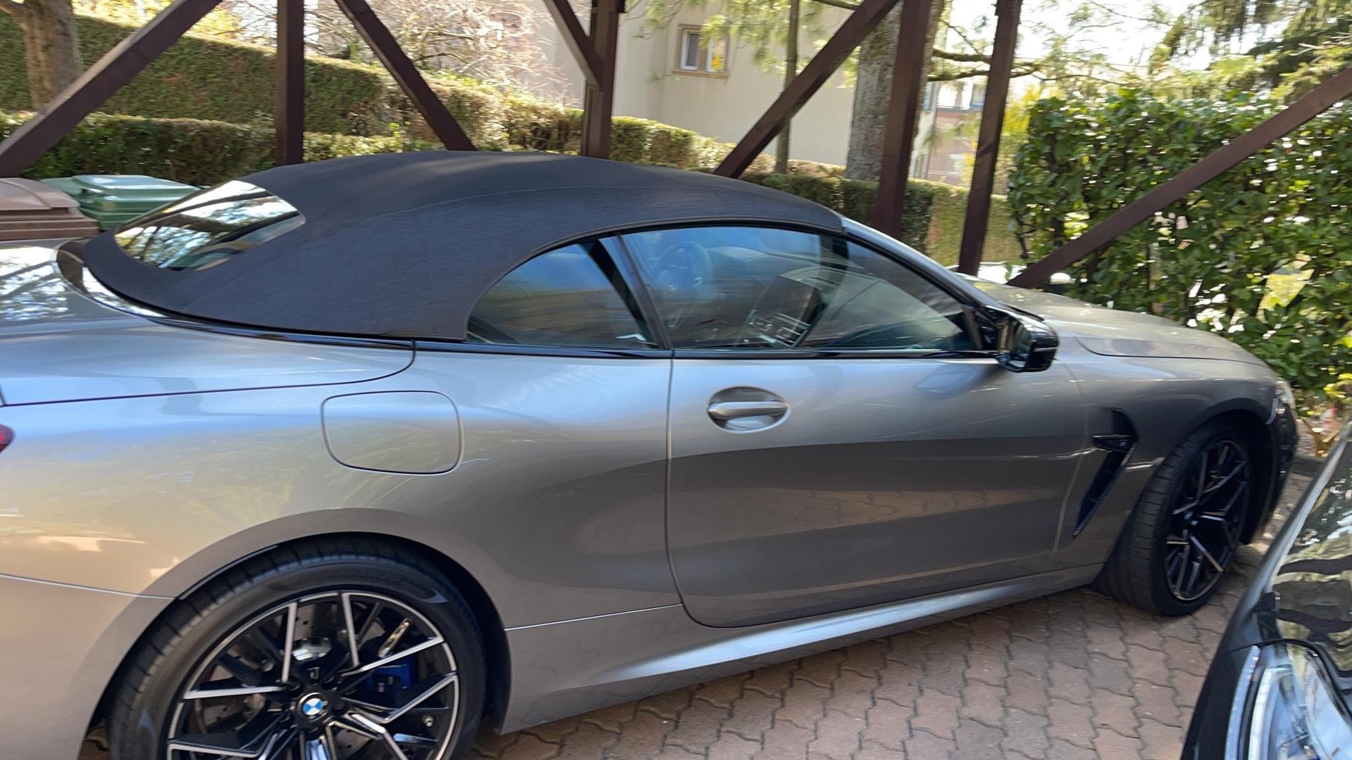 BMW M8 xDrive M Competition Steptronic-image-3