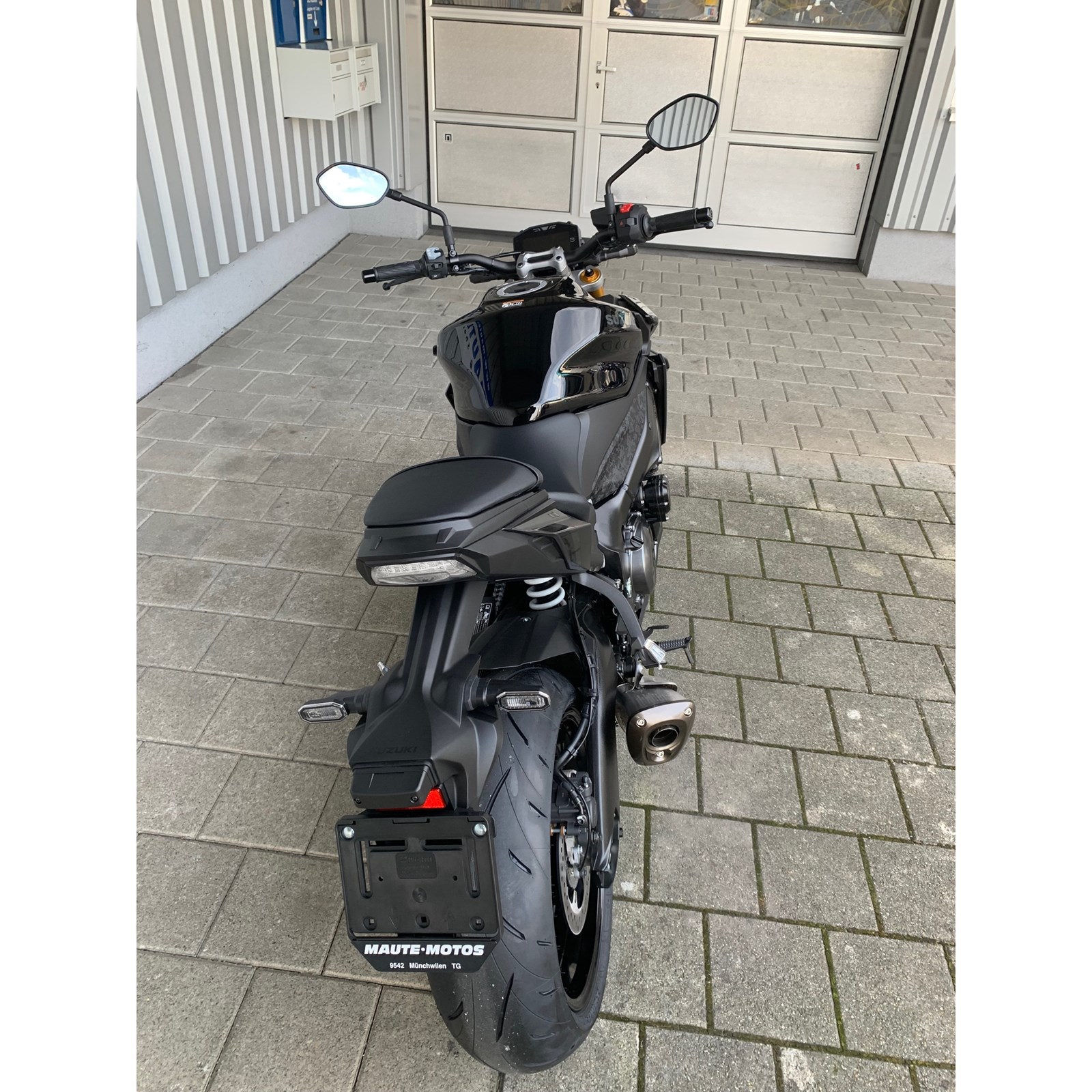 SUZUKI GSX-S 1000-image-3