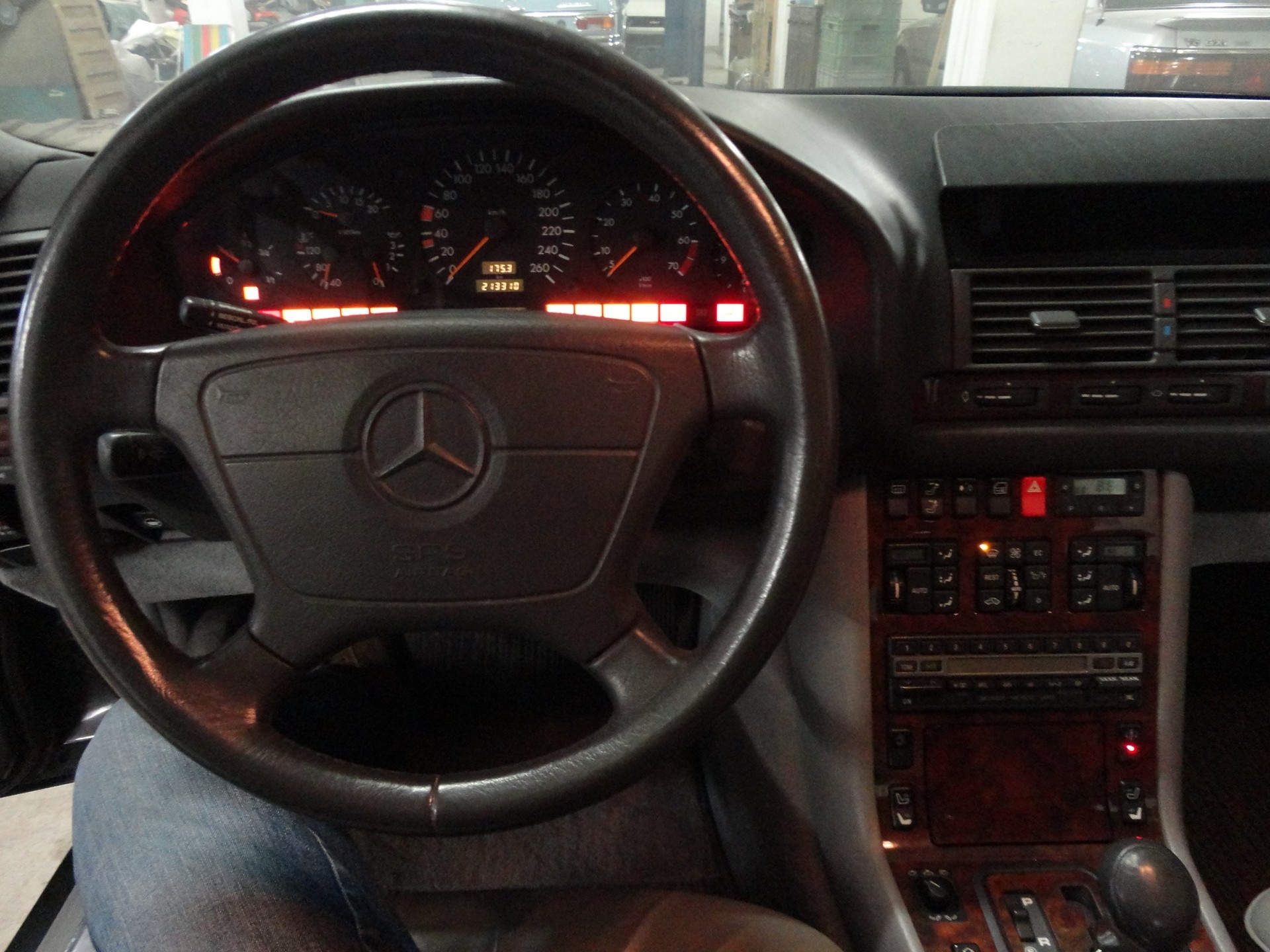 MERCEDES-BENZ 600 SE Automatic-image-9