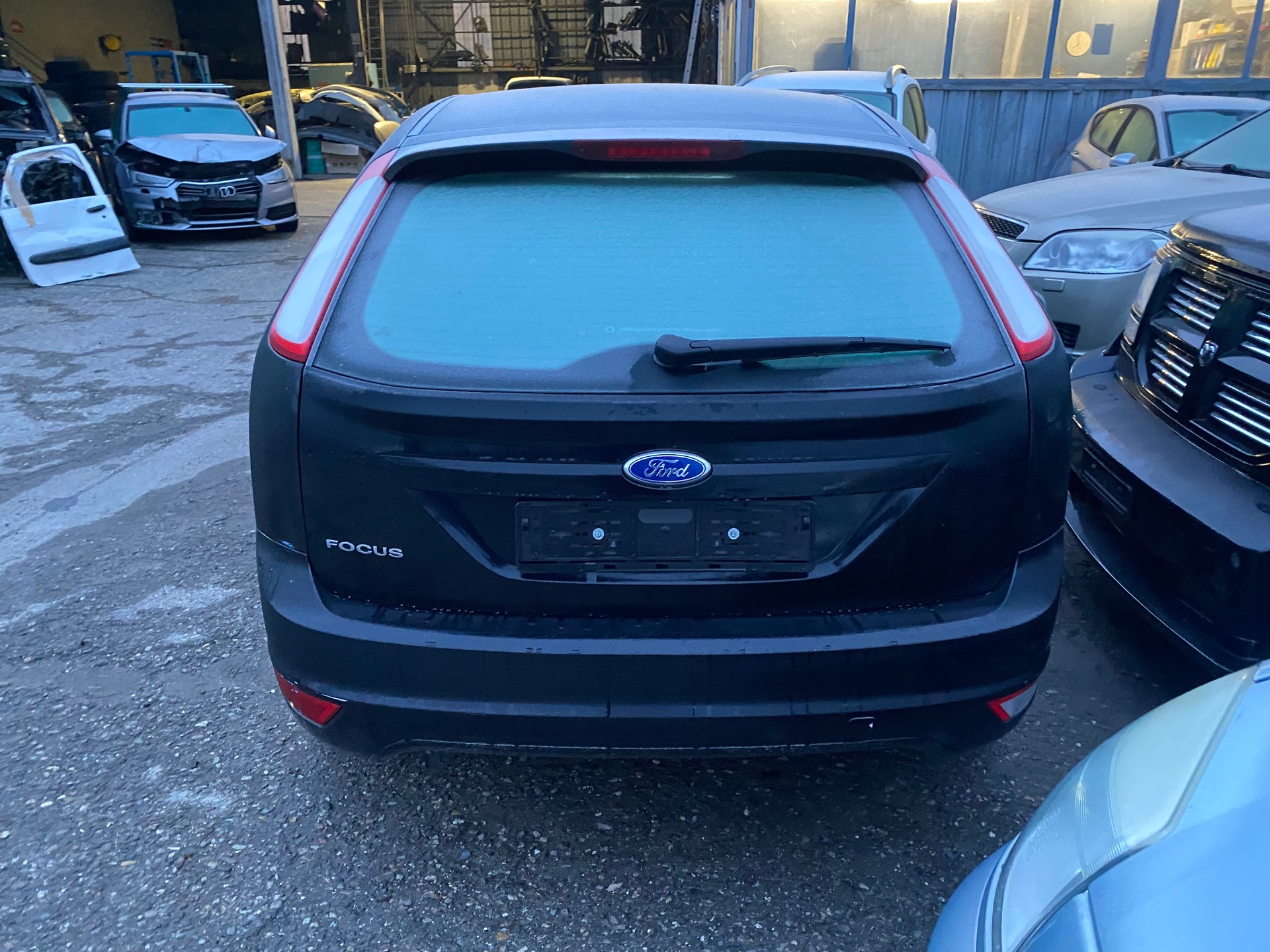 FORD Focus 2.0i Carving-image-3