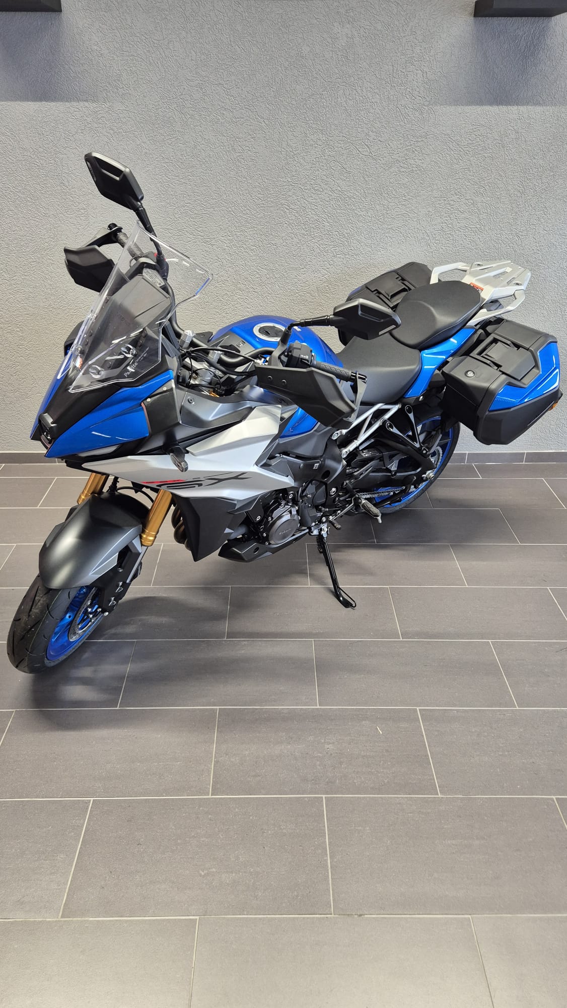 SUZUKI GSX-S 1000 GX Travel