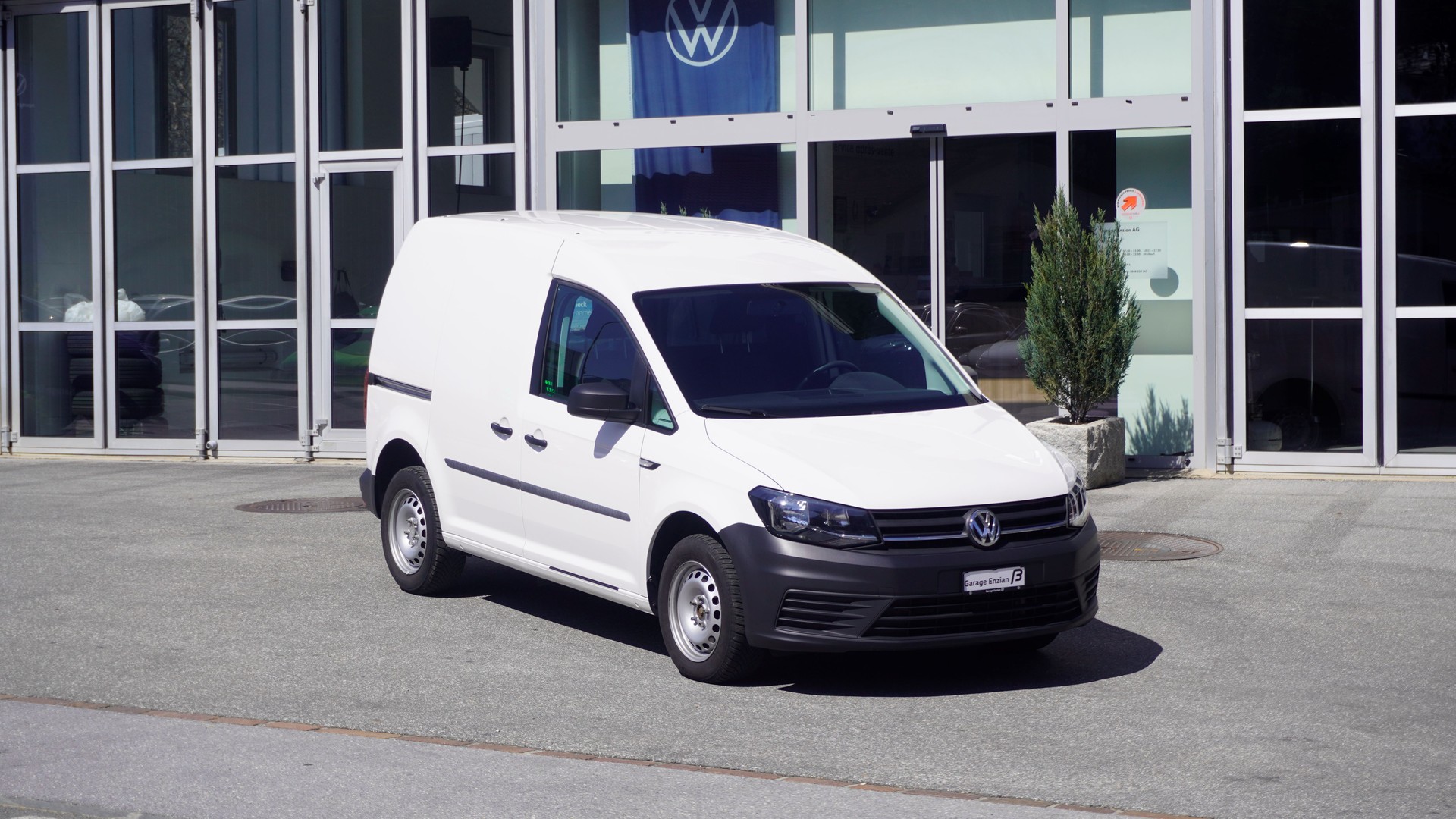 VW Caddy 1.0 TSI Entry BlueMotion Technology