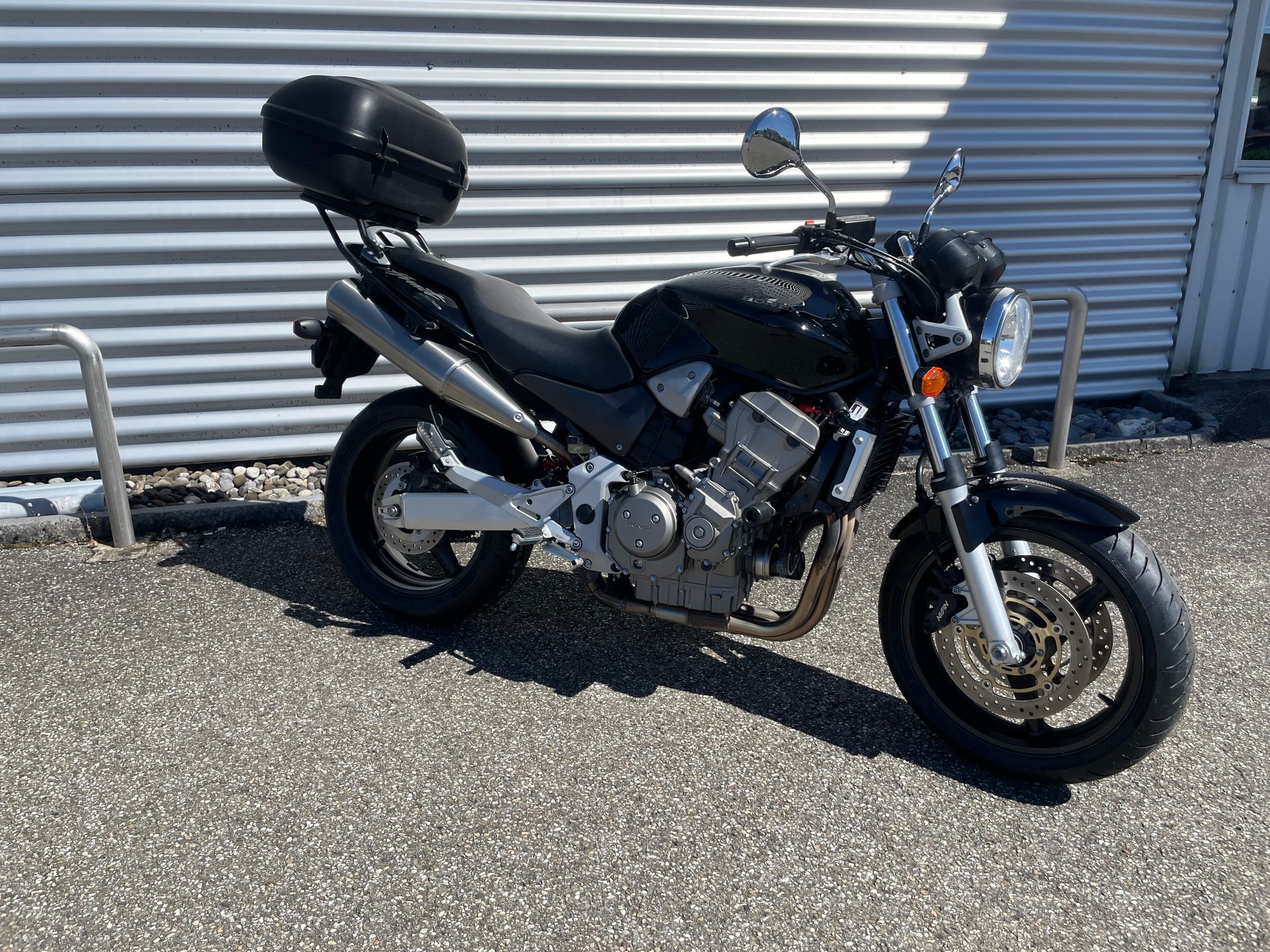 HONDA CB 900 F Hornet-image-2