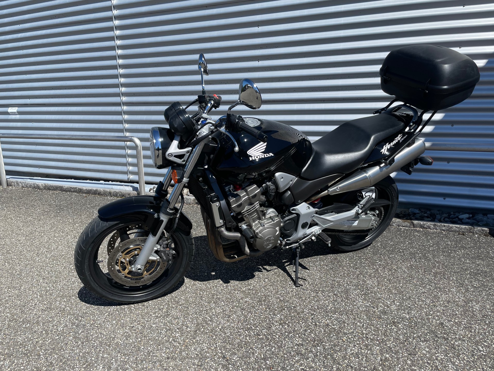 HONDA CB 900 F Hornet-image-1