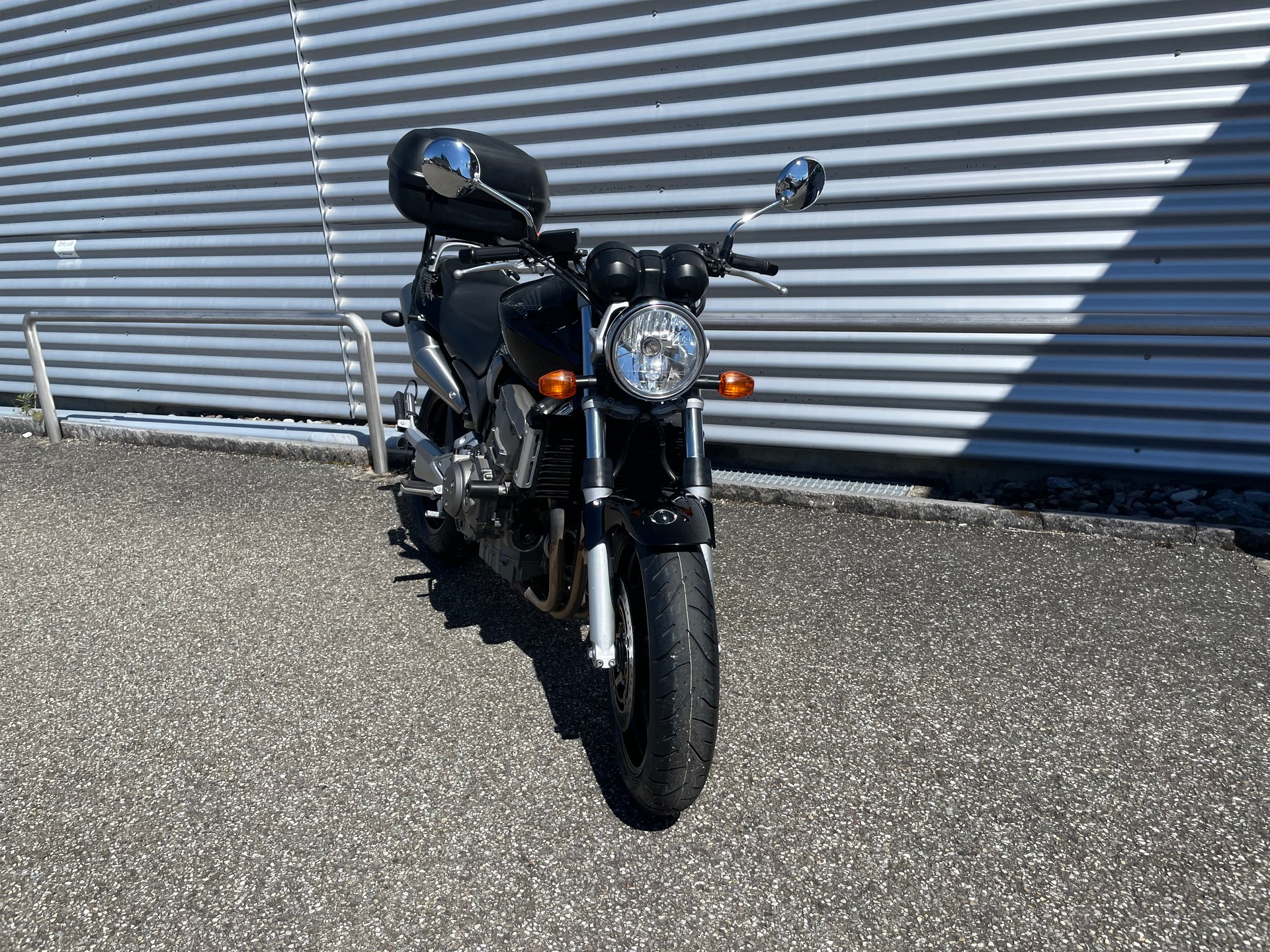 HONDA CB 900 F Hornet-image-3