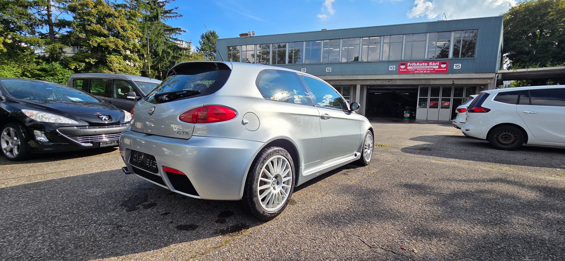 ALFA ROMEO 147 3.2 GTA-image-2
