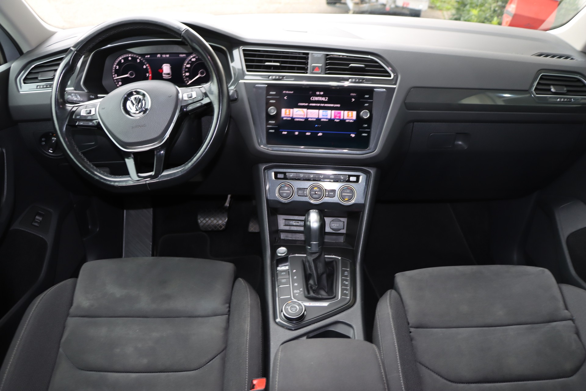 VW Tiguan 1.4TSI Comfortline 4Motion DSG-image-9