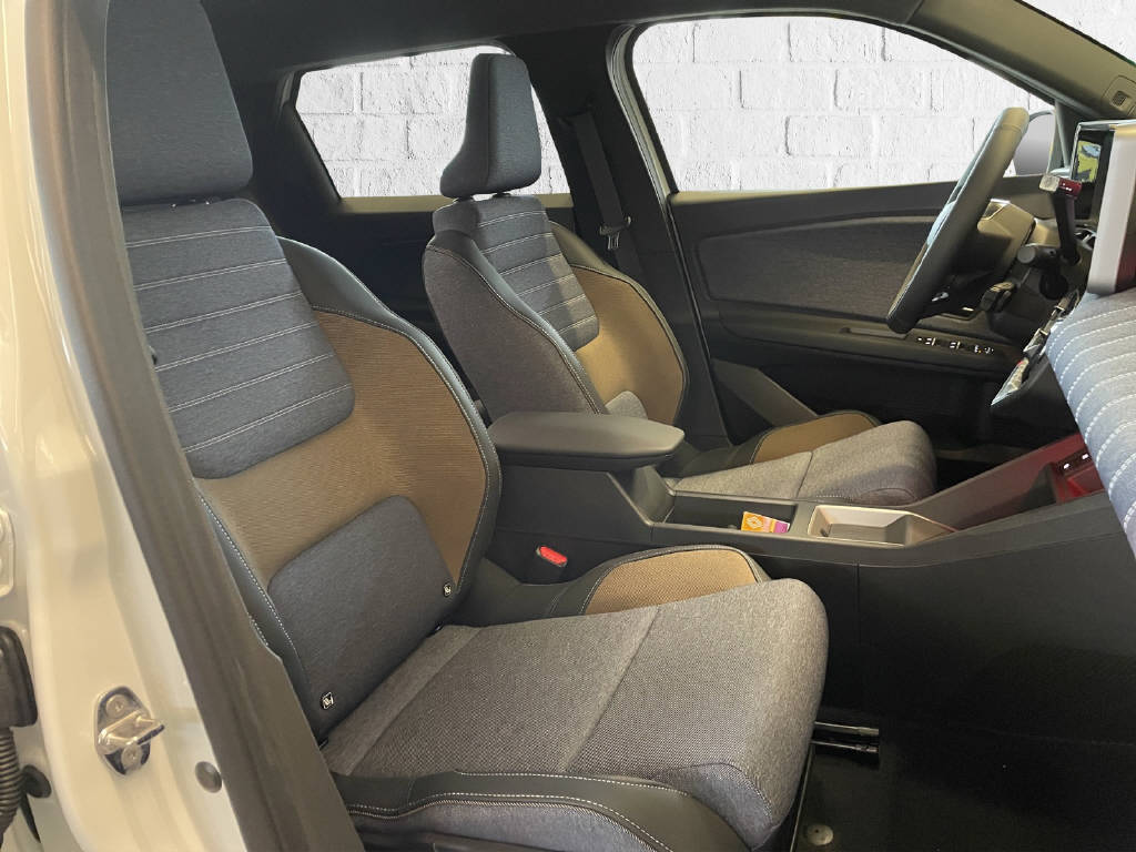 RENAULT R5 E-Tech Comfort Range techno-image-10