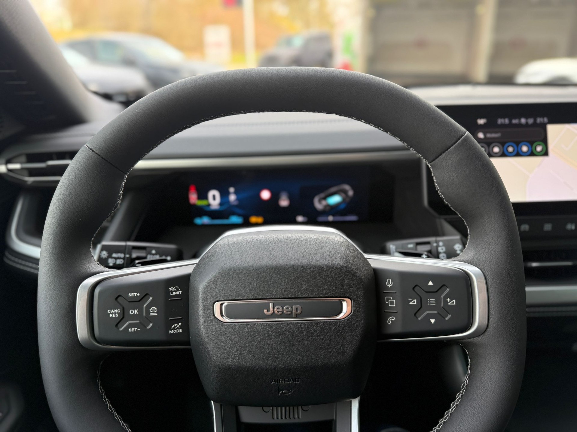 JEEP Compass Elektro 74kWh First Edition-image-6
