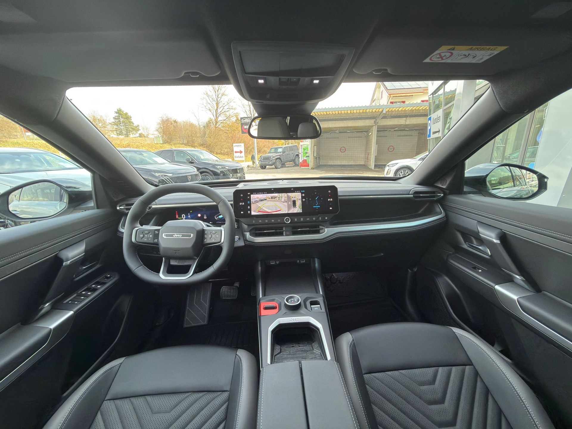 JEEP Compass Elektro 74kWh First Edition-image-8