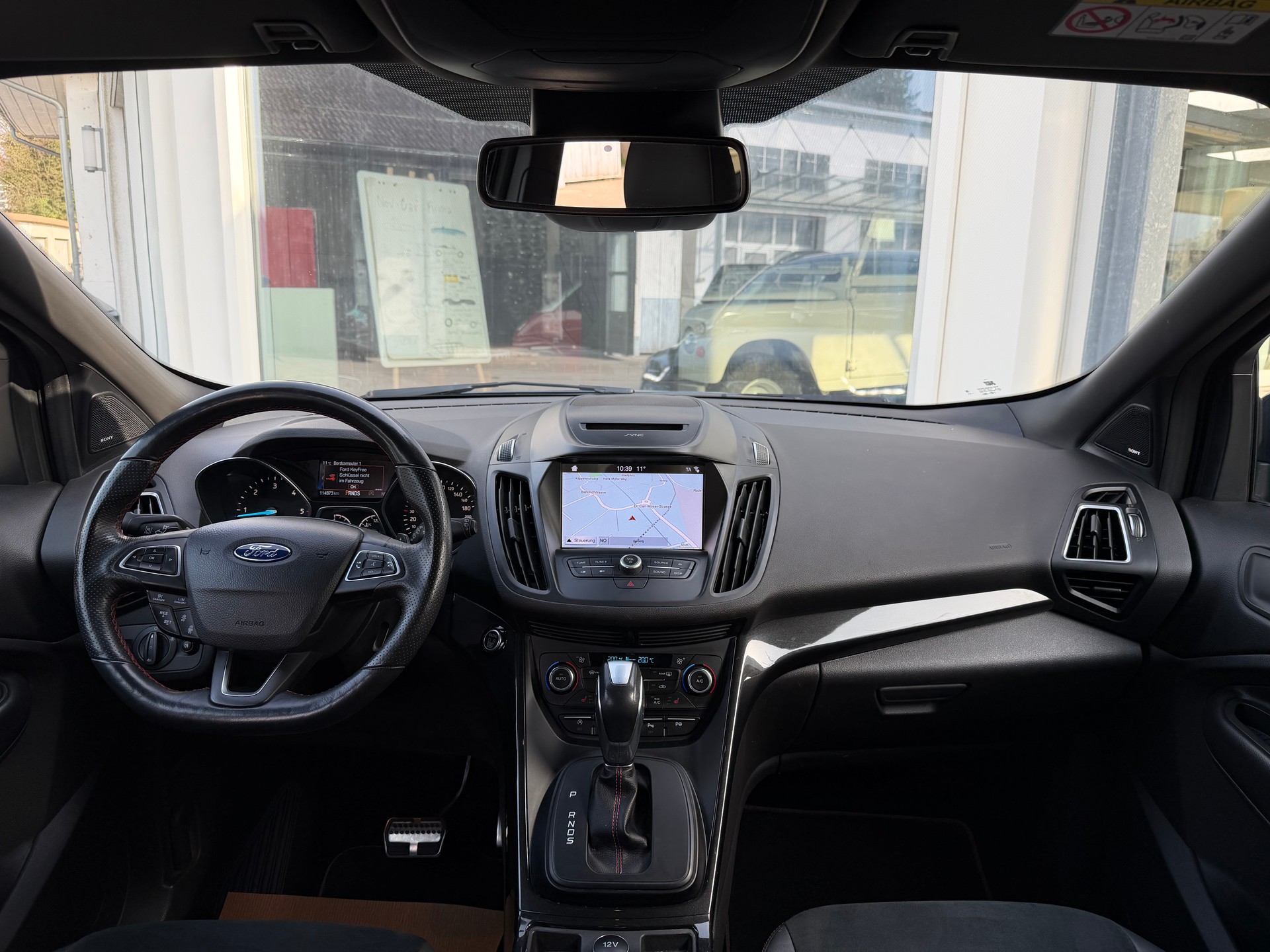 FORD Kuga 2.0 TDCi ST Line High 4WD PowerShift-image-12