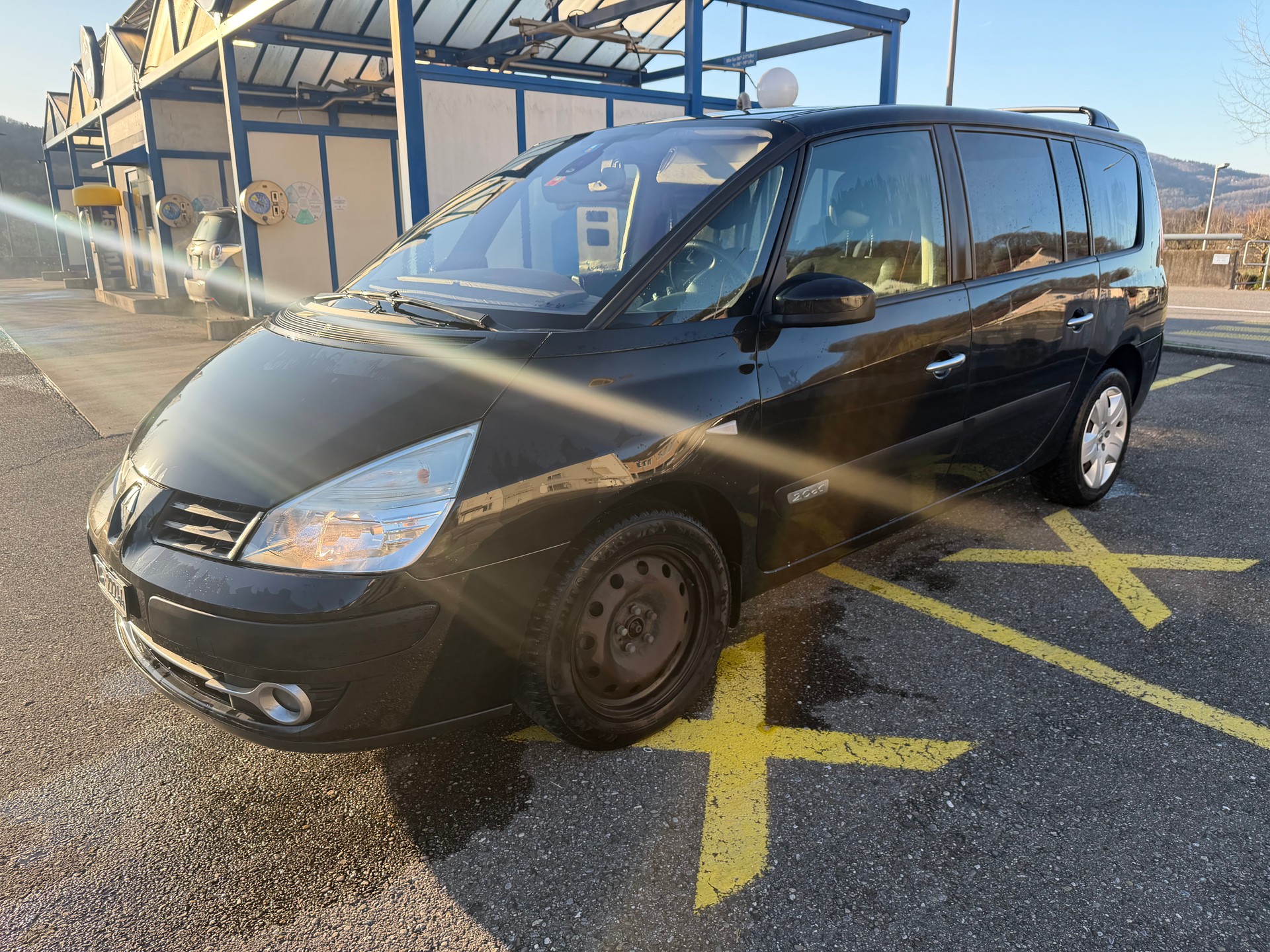 RENAULT Grand Espace 2.0 dCi Dynamic Automatic-image-1