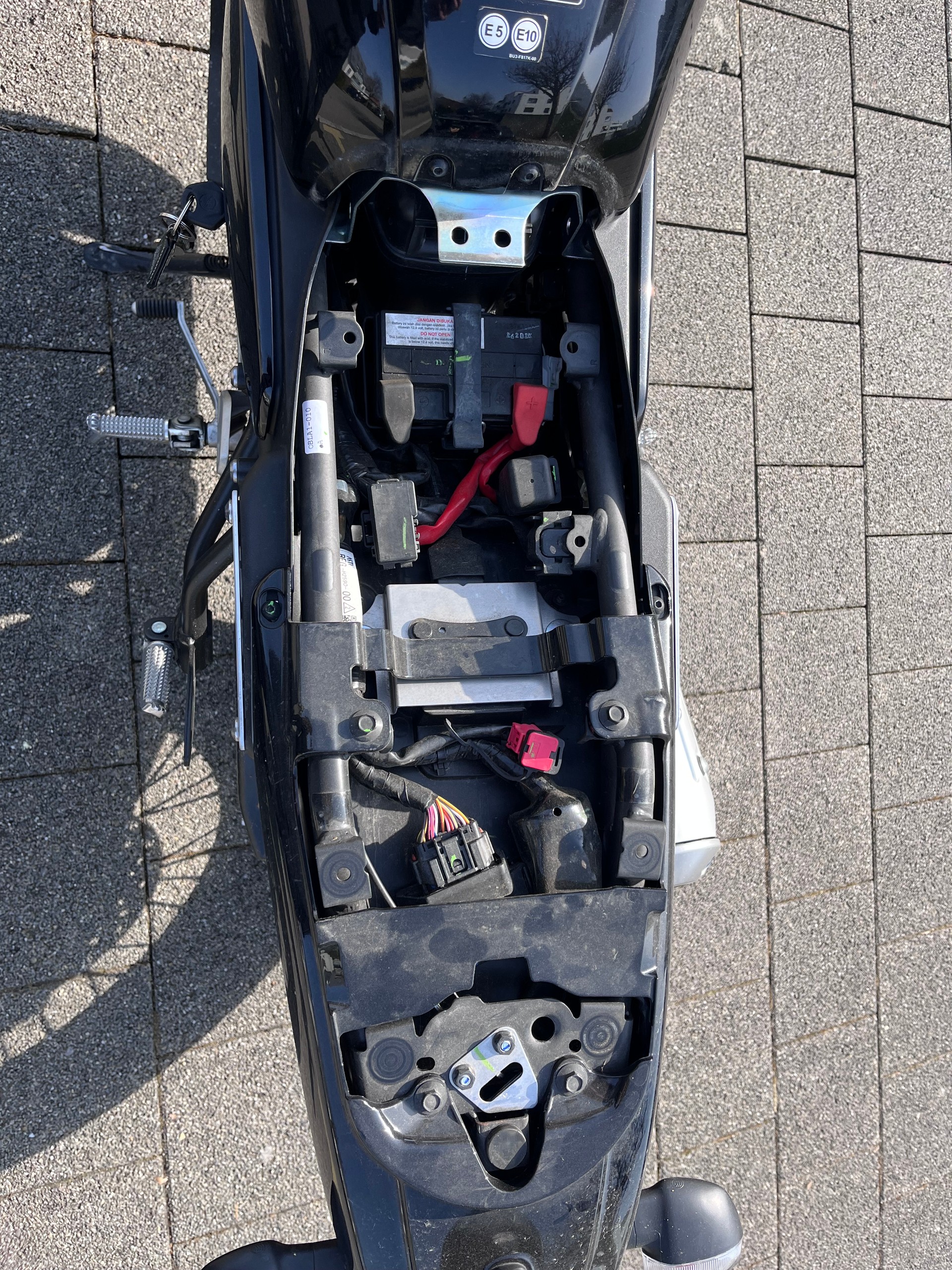 YAMAHA XSR 125 Legacy-image-9