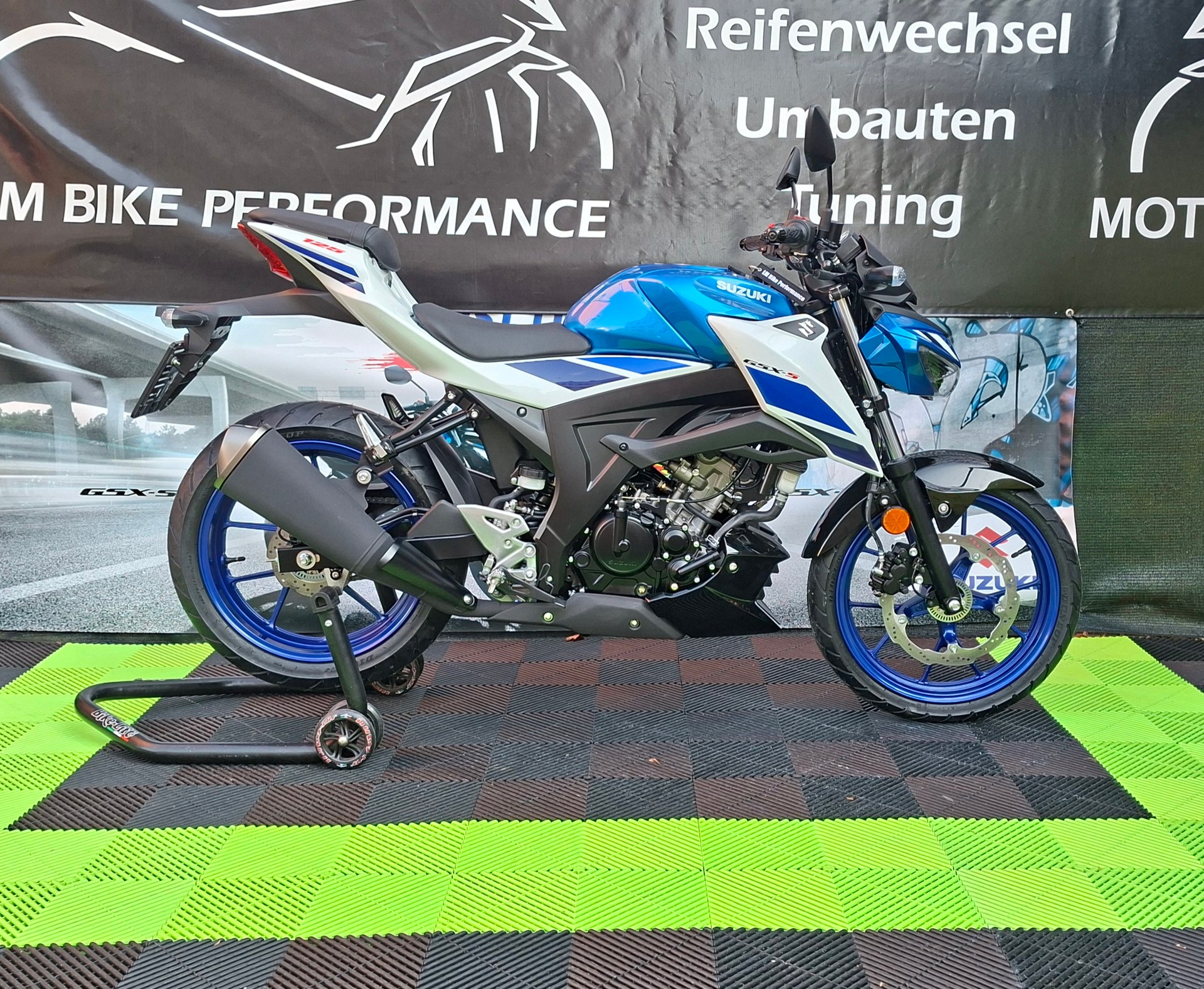 SUZUKI GSX-S 125-image-0