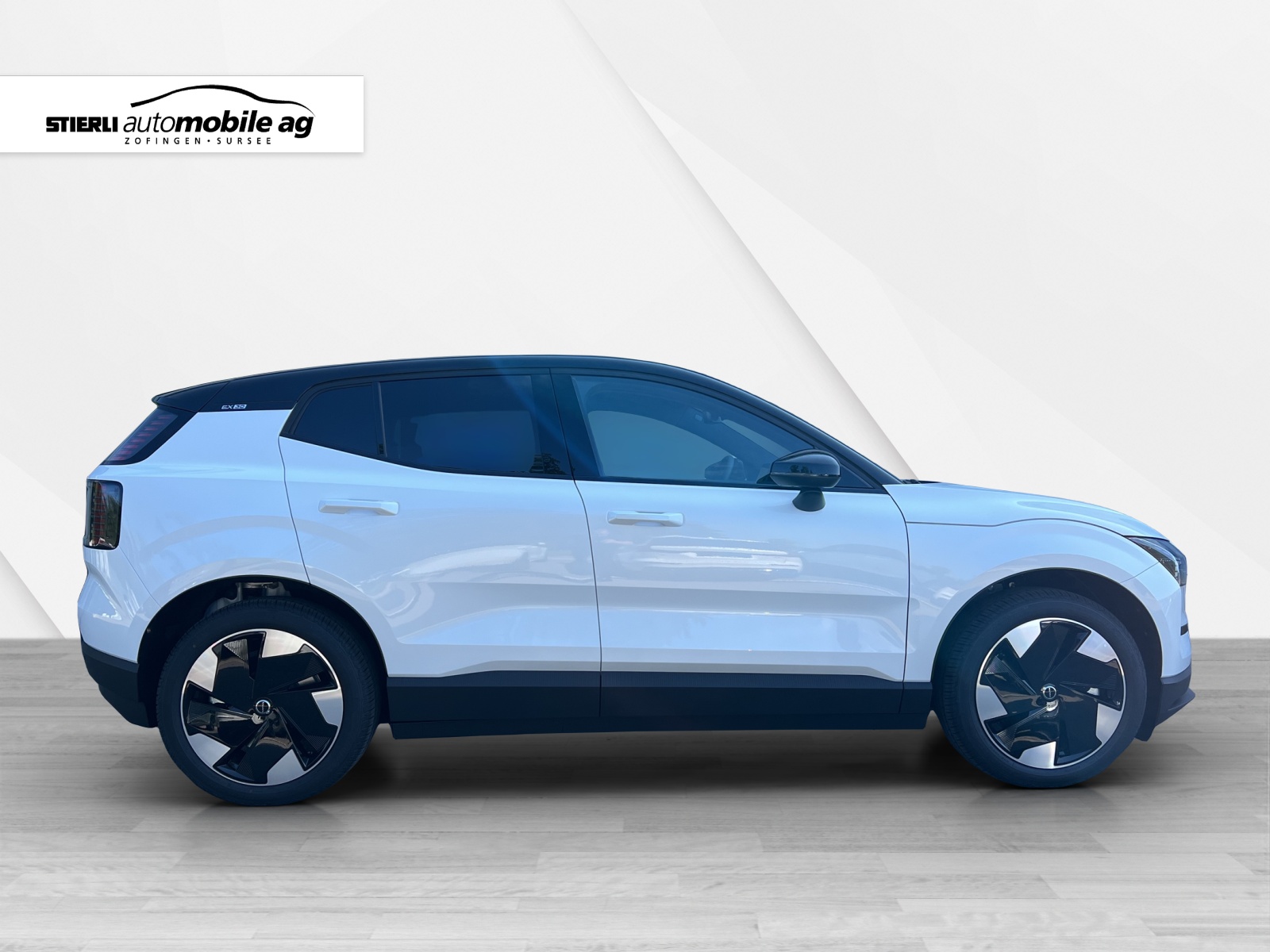 VOLVO EX 30 E60 Twin Plus Performance AWD-showroom-element-3