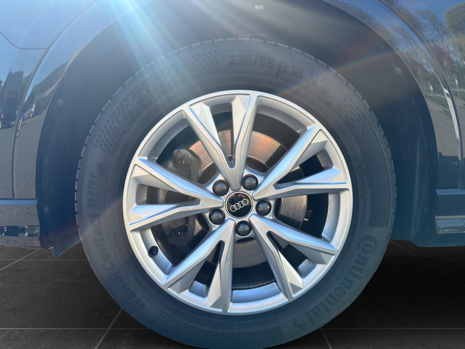 AUDI Q3 40 TFSI S line quattro S-tronic-image-14