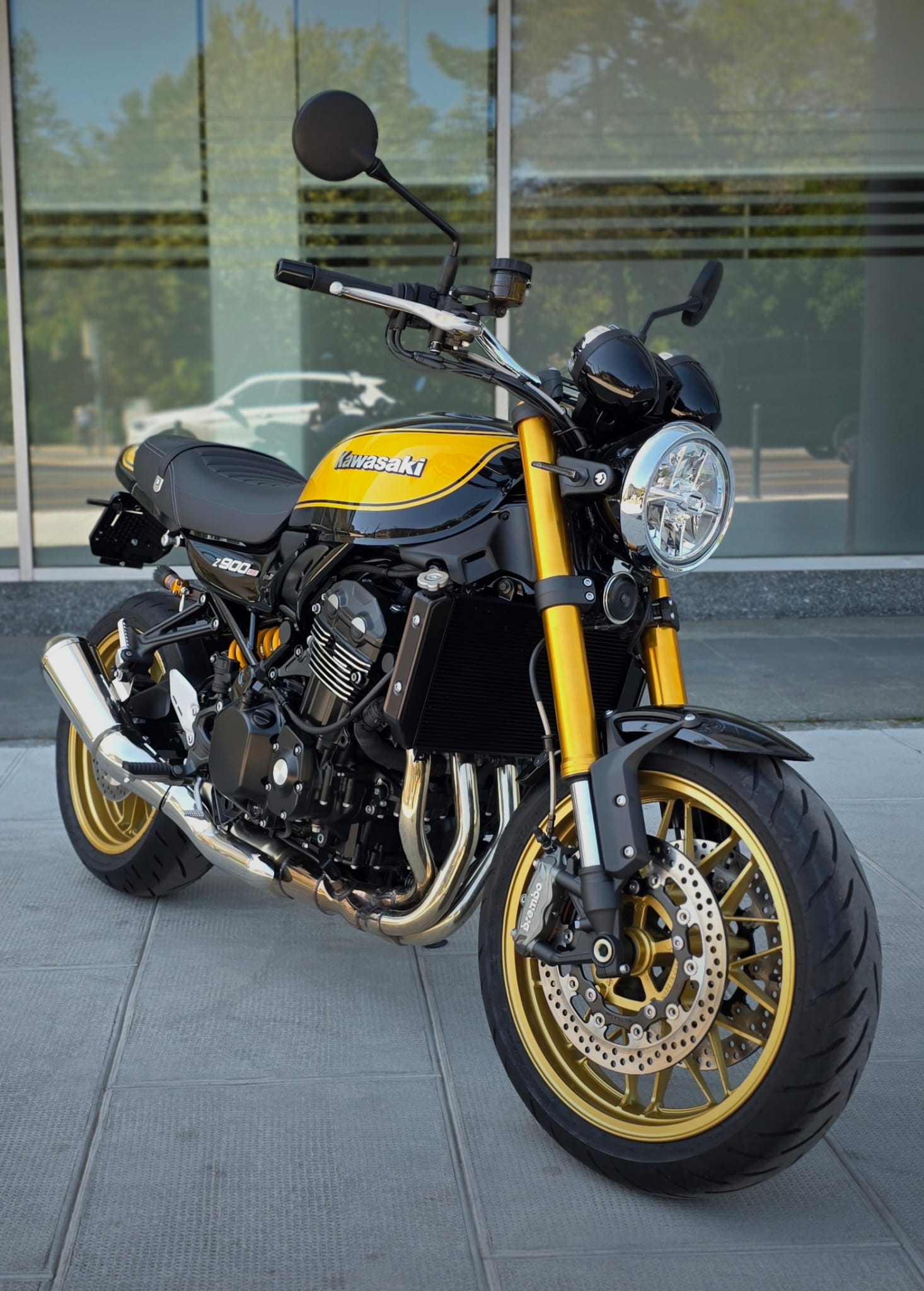 KAWASAKI Z 900 RS SE-image-3