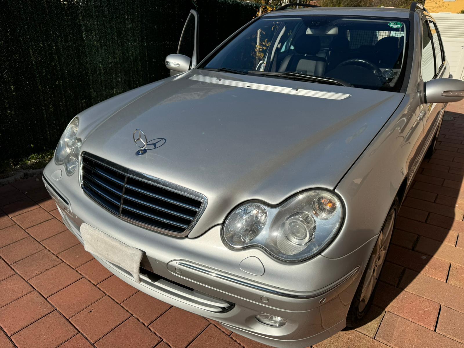 MERCEDES-BENZ C 320 V6 4matic