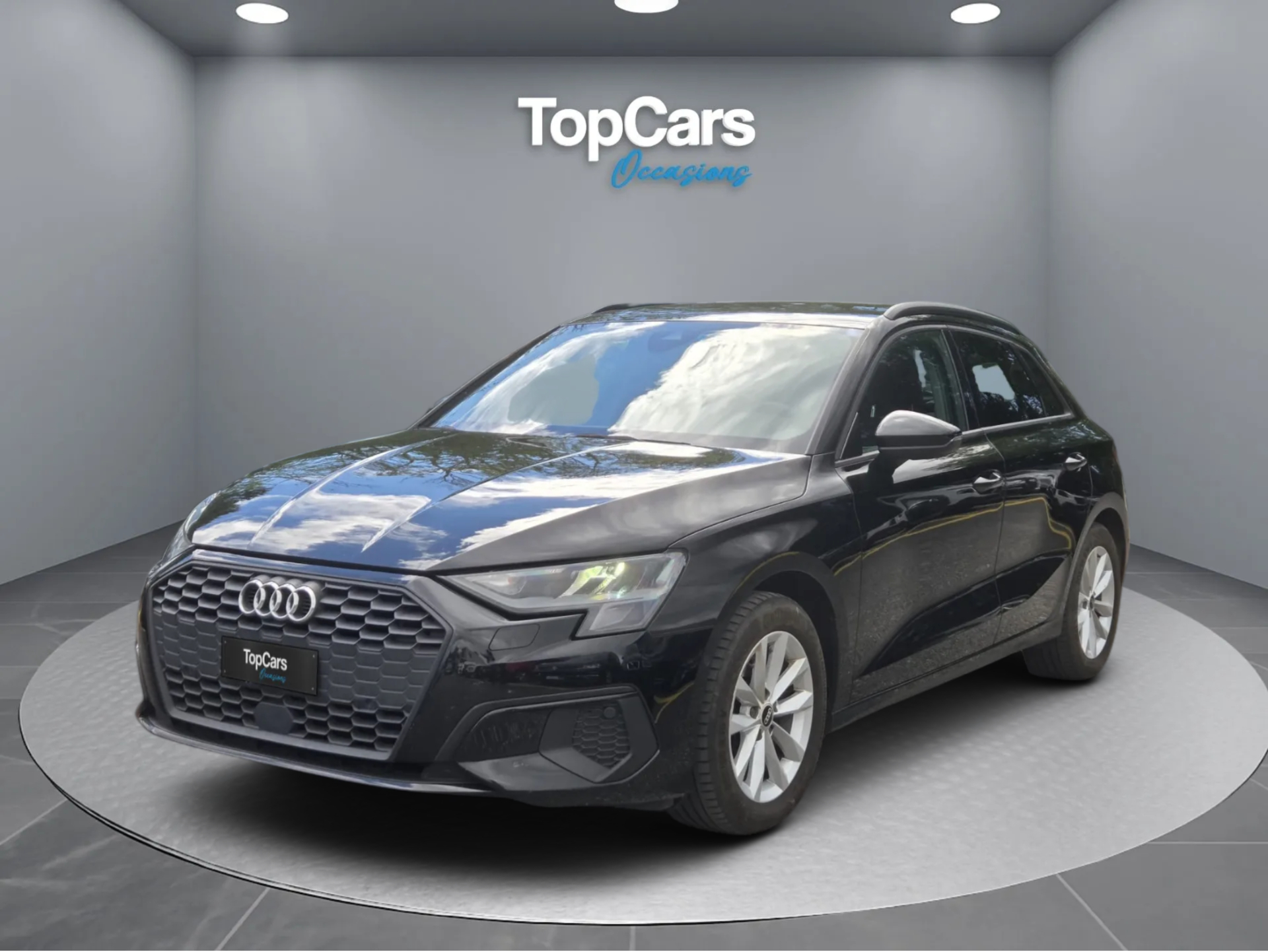 AUDI A3 Sportback 35 TFSI Attraction S-tronic ** Service & MFK ** Expertise & service du jour ** Mild Hybride ** Rabais plaques %-image-3