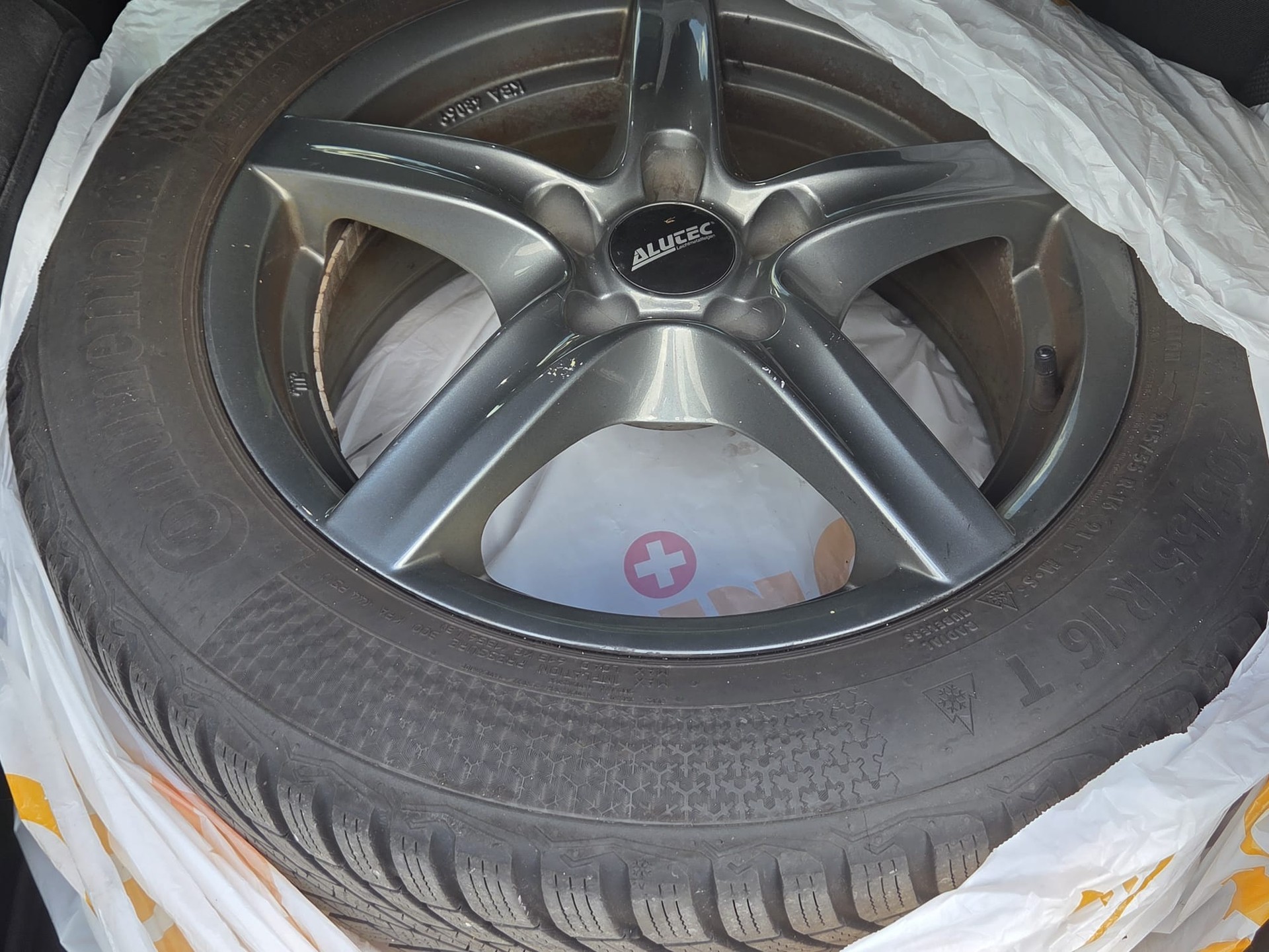 AUDI A3 Sportback 35 TFSI Attraction S-tronic ** Service & MFK ** Expertise & service du jour ** Mild Hybride ** Rabais plaques %-image-11