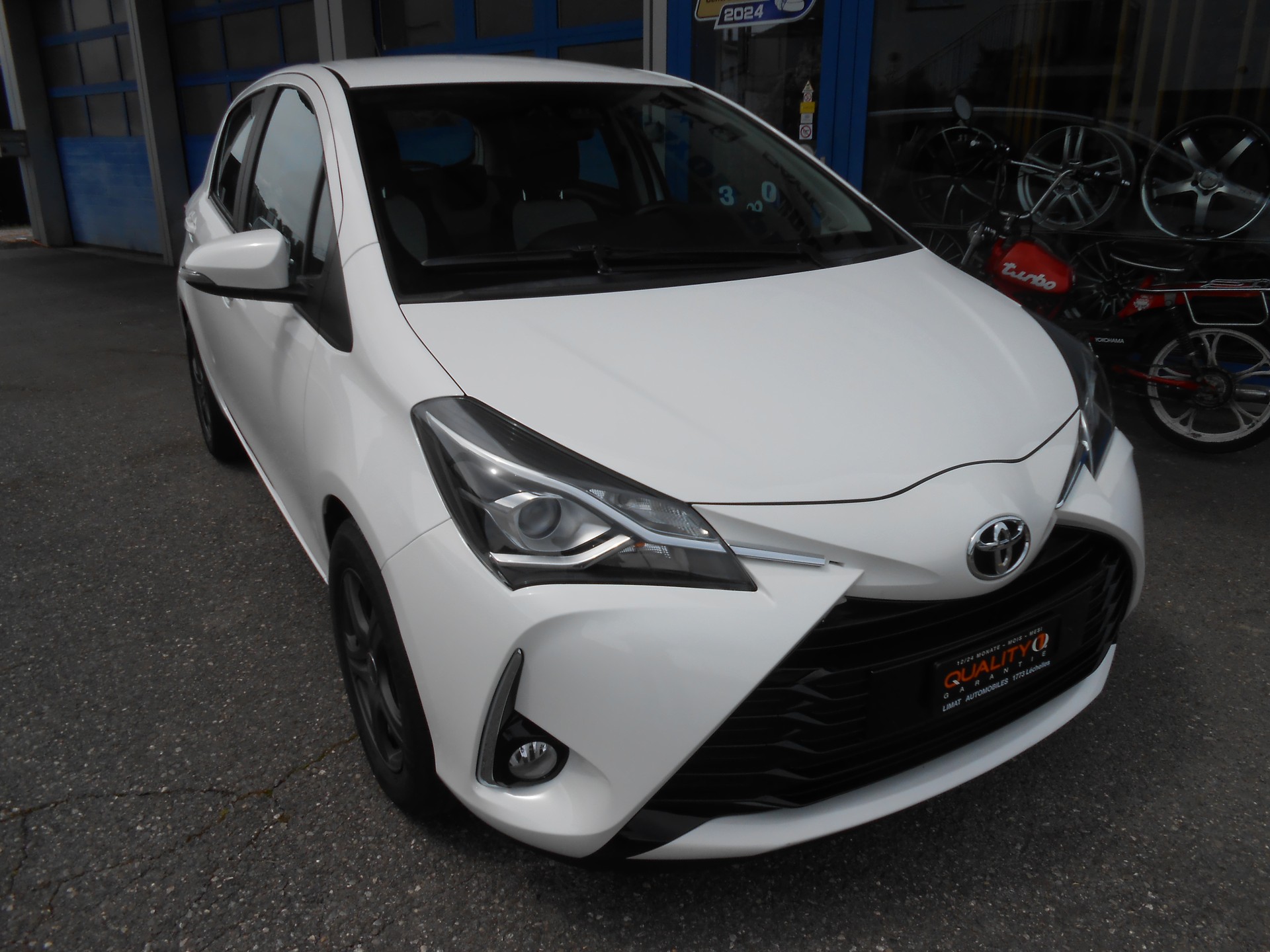 TOYOTA Yaris 1.5 Comfort