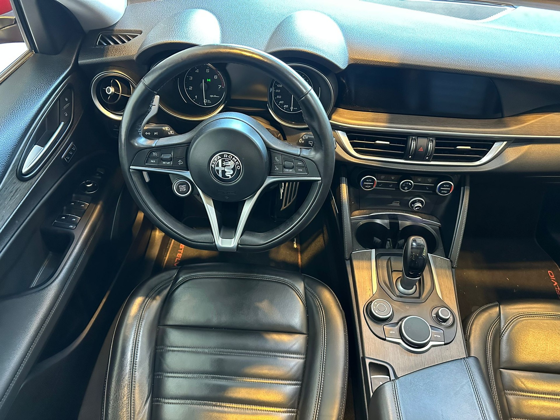 ALFA ROMEO Stelvio 2.0 First Edition Q4 Automatic-image-9