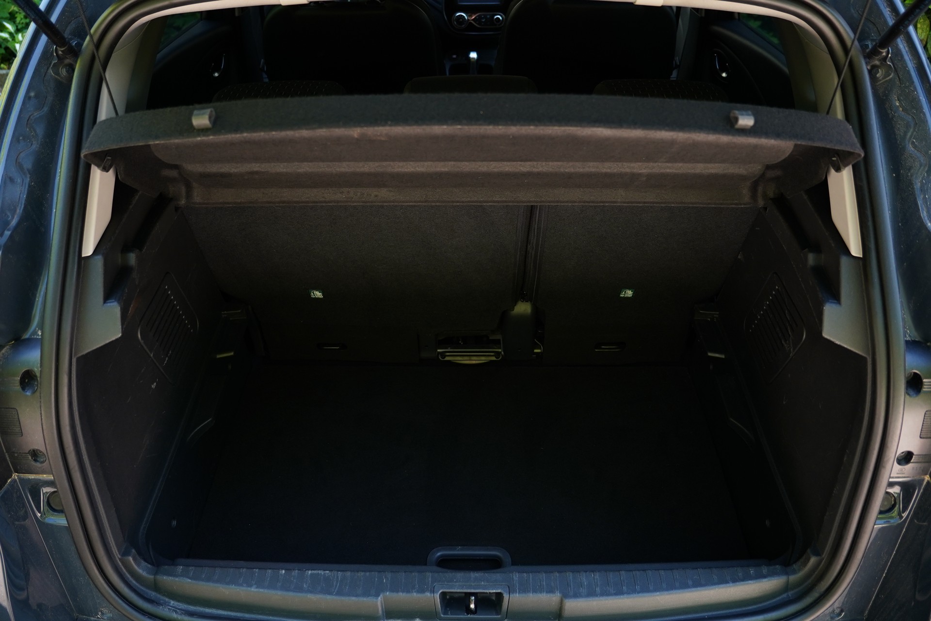 RENAULT Captur 1.2 T 16V Intens EDC-image-31