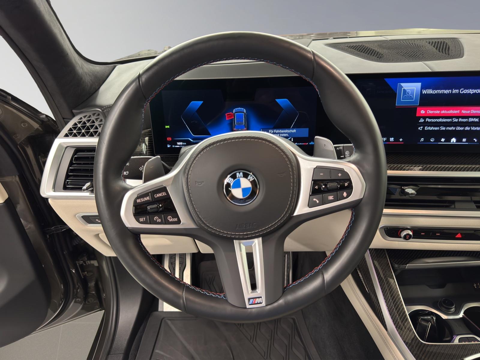 BMW X7 M60i-image-15