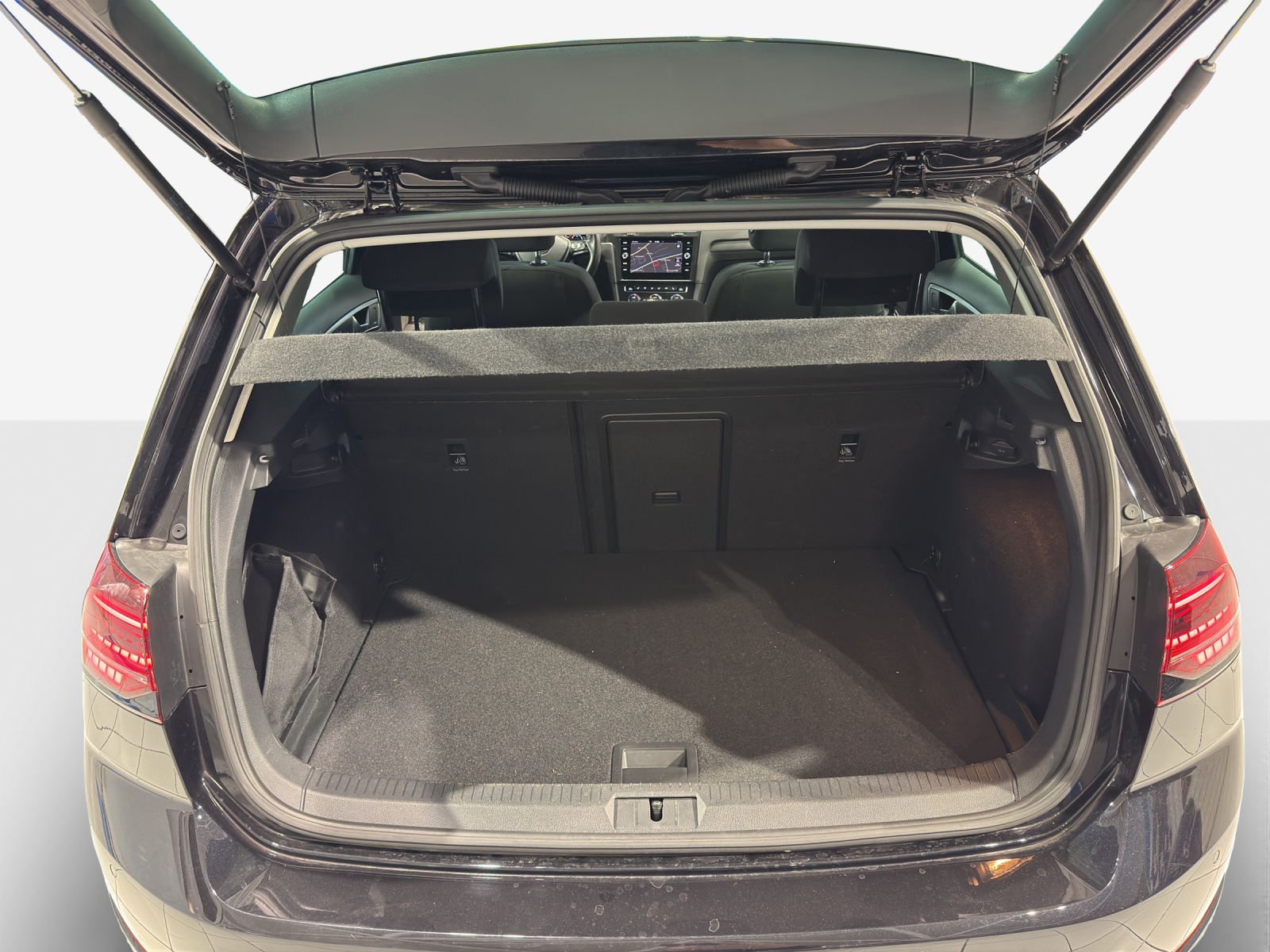 VW Golf 1.5 TSI EVO Edition 45-image-12