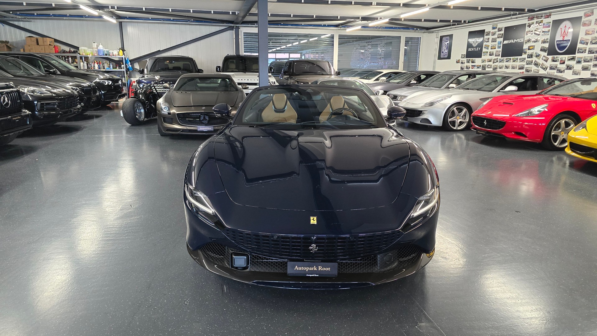 FERRARI Roma 3.9 V8 T-showroom-element-2