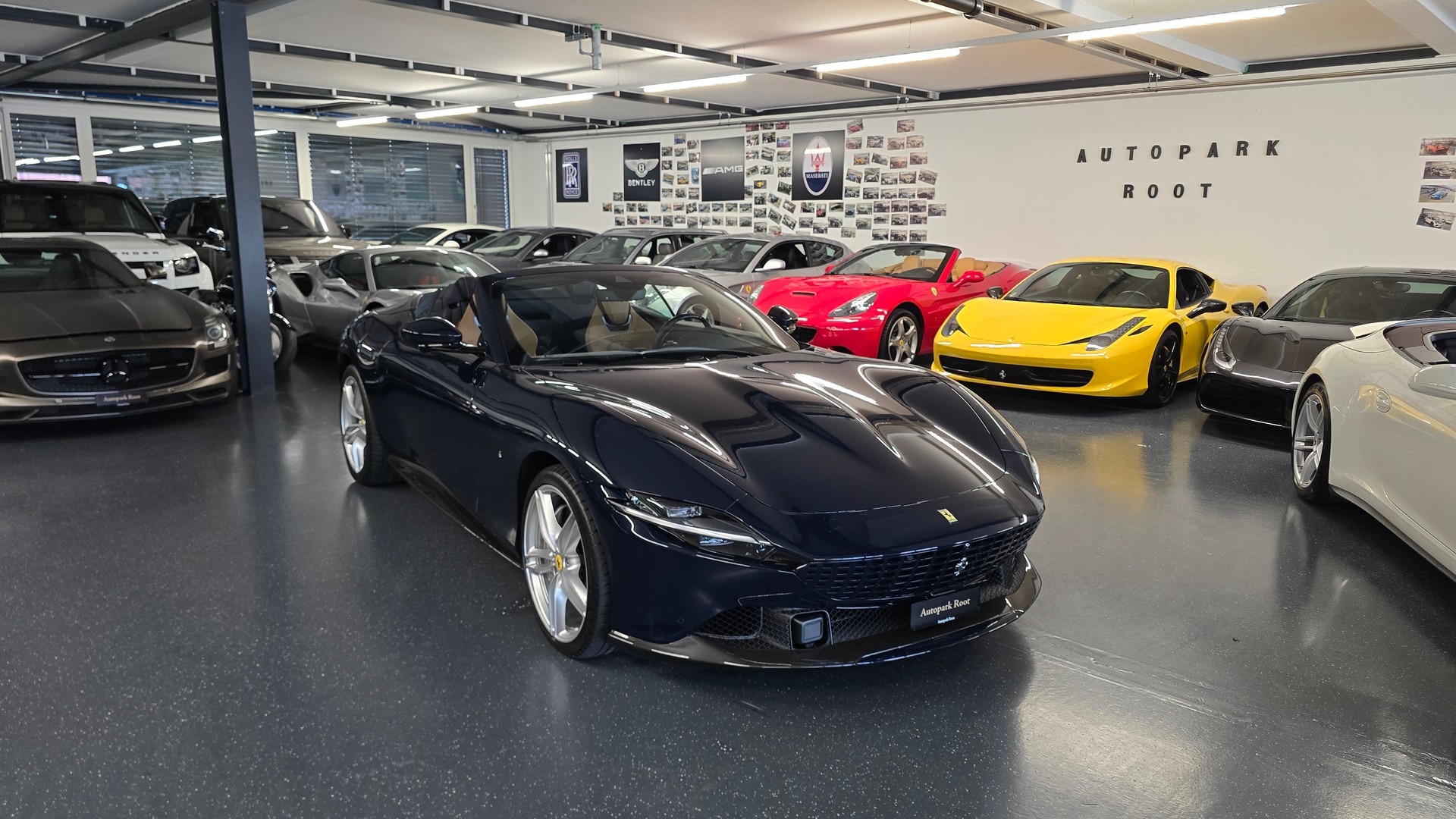 FERRARI Roma 3.9 V8 T-showroom-element-1