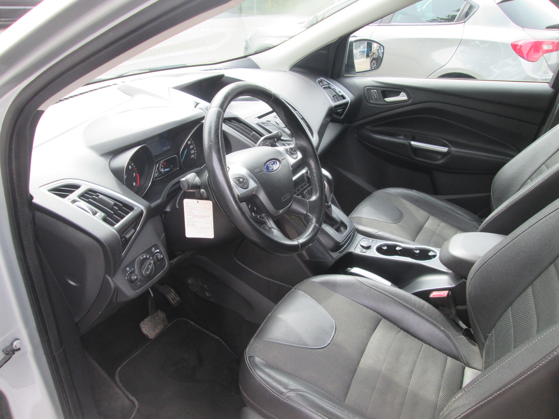 FORD Kuga 1.6 SCTi Titanium S 4WD Automatic-image-7
