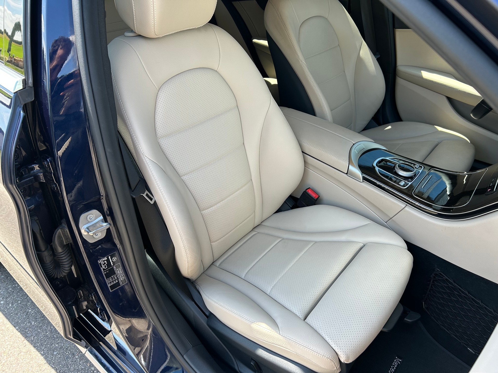 MERCEDES-BENZ C 200 Swiss Star 4M 9G-Tronic-image-8
