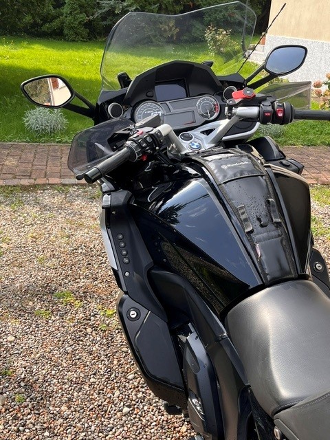 BMW K 1600 GT-image-1