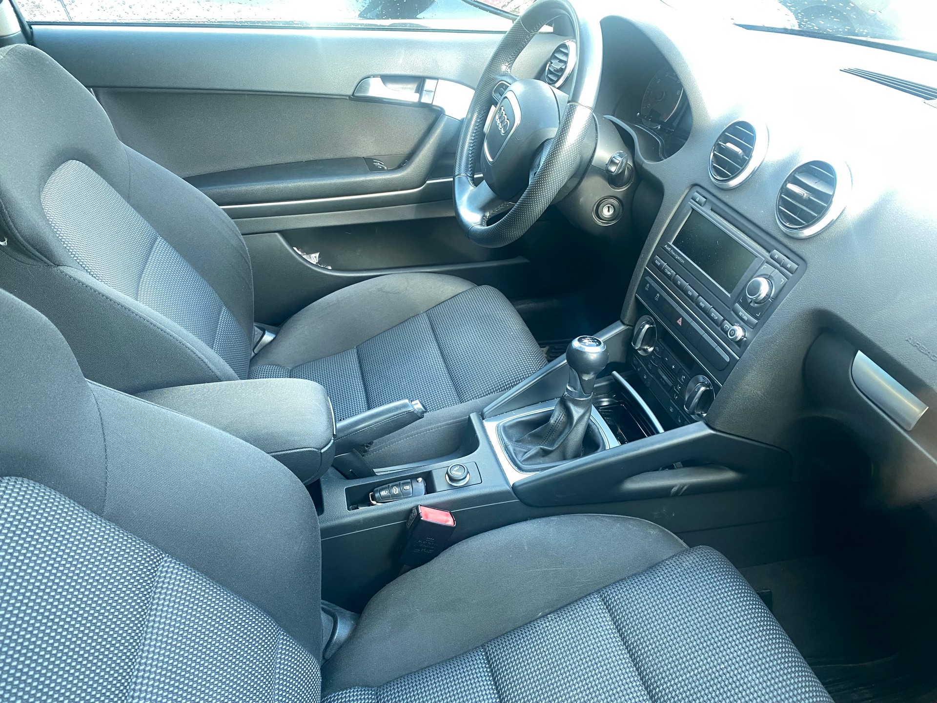 AUDI A3 1.4 TFSI Ambiente-image-1