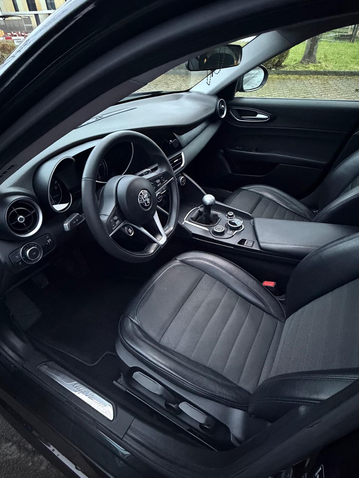 ALFA ROMEO Giulia 2.2 JTDM Super-image-4