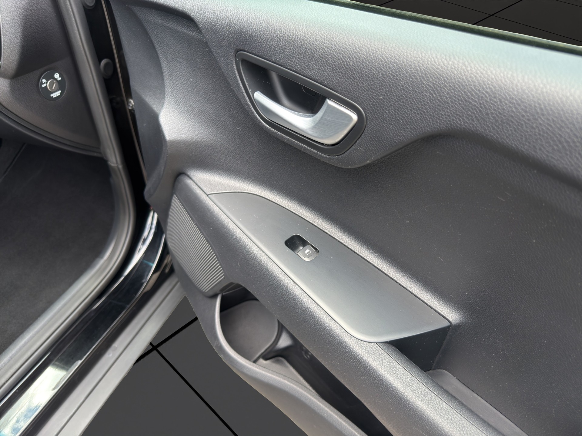 KIA Stonic 1.0 T-GDi-image-19