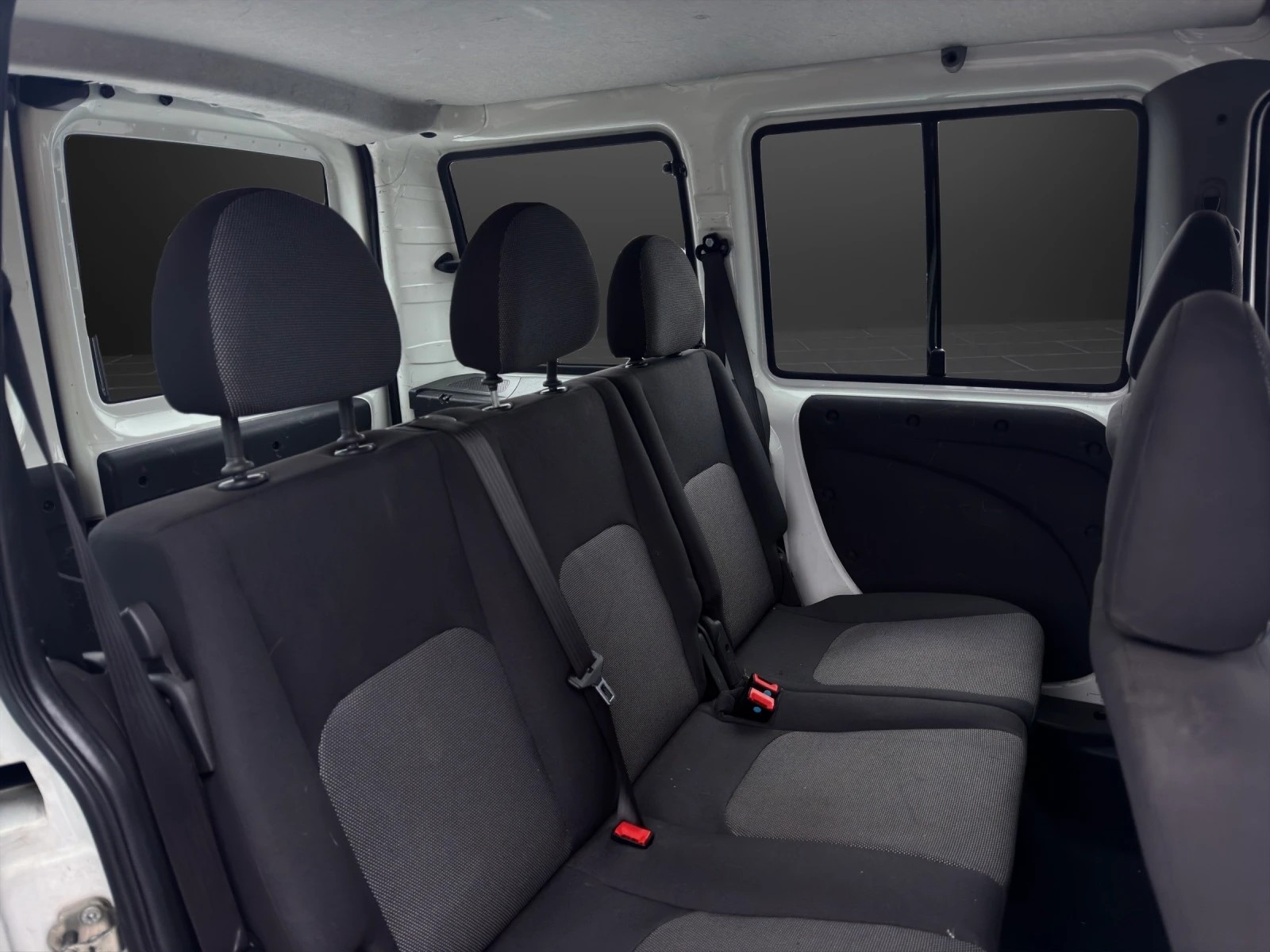 FIAT Doblò 1.3 JTD Active-image-11
