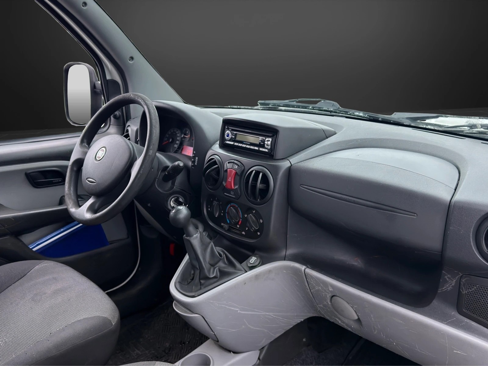FIAT Doblò 1.3 JTD Active-image-9