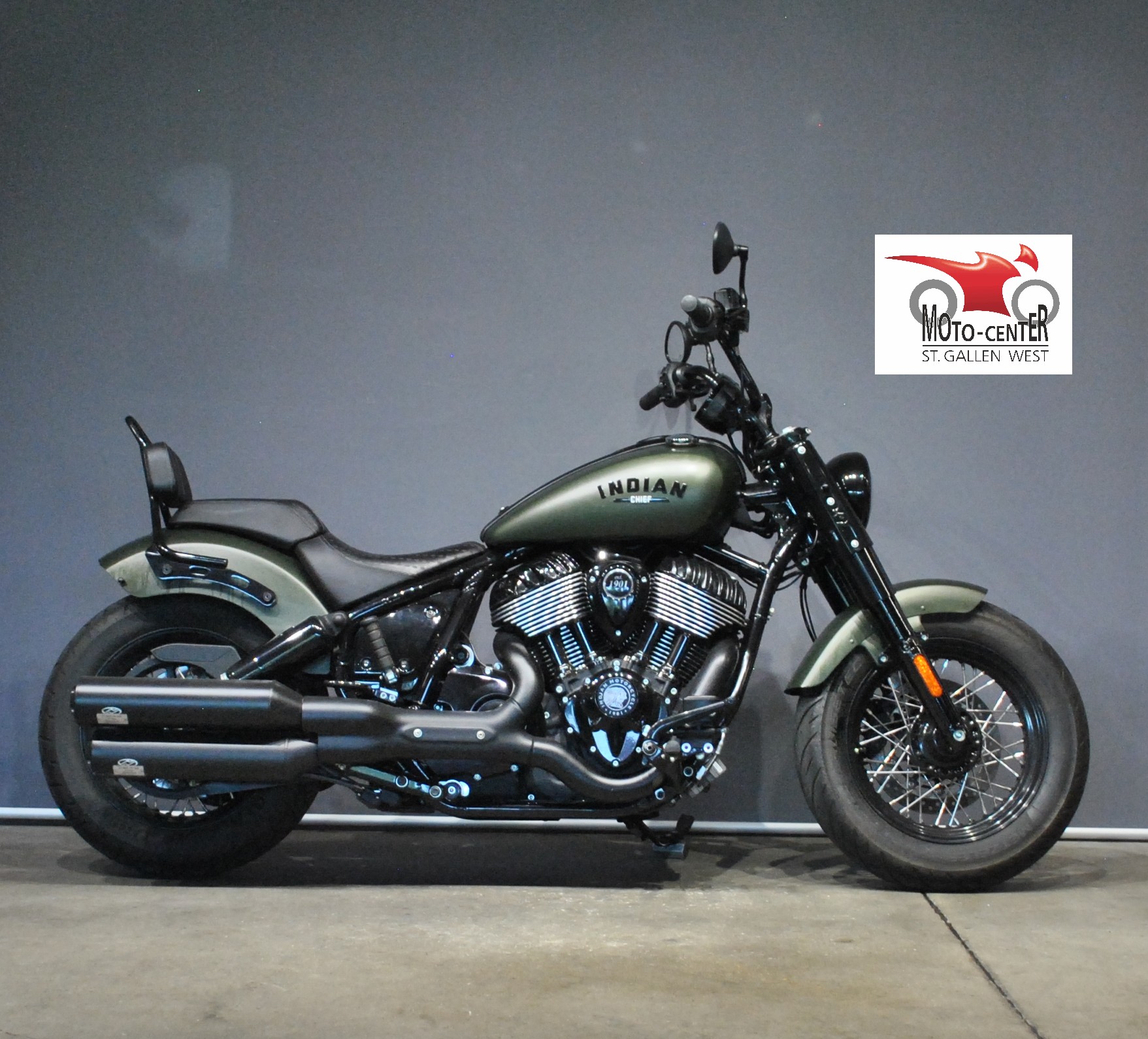 INDIAN Chief Bobber-showroom-element-1