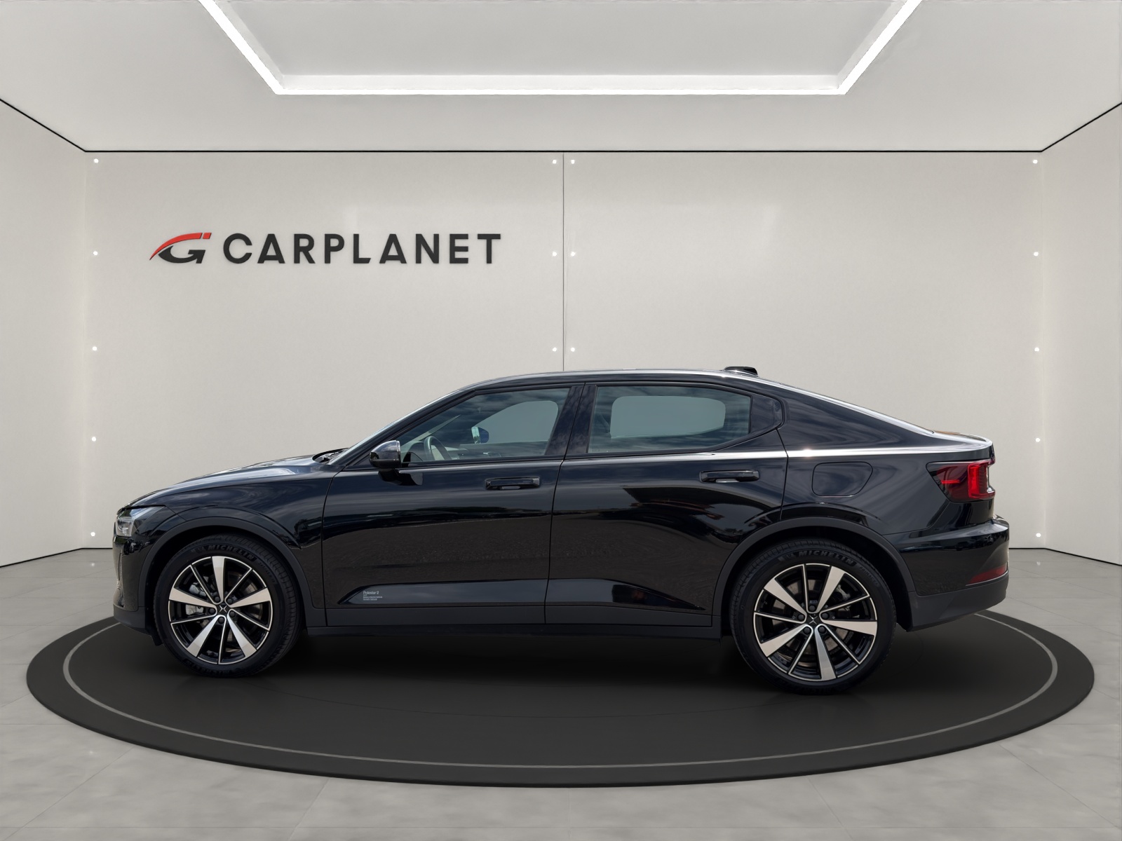 POLESTAR 2 Long Range Dual Motor-showroom-element-2