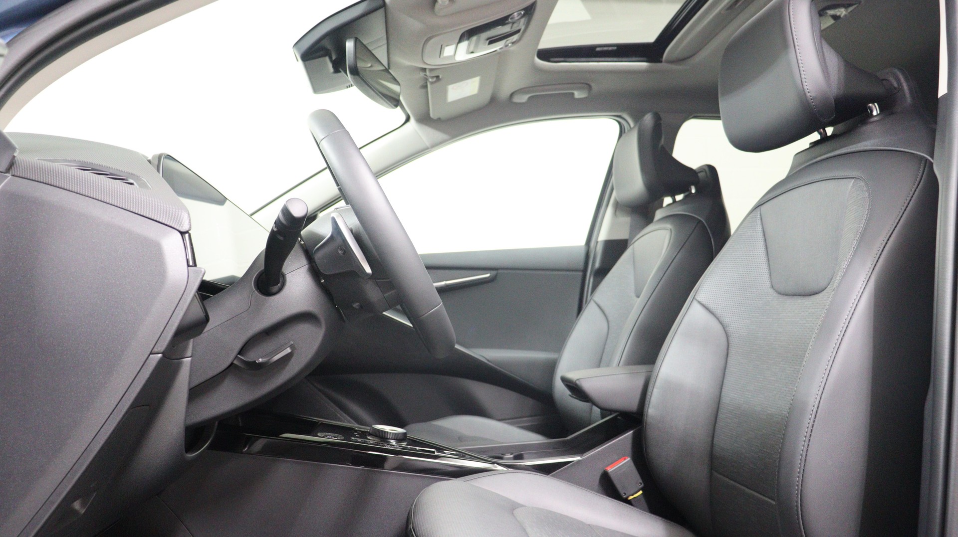 KIA Niro 1.6 GDi Plug-in Hybrid Style-showroom-element-2