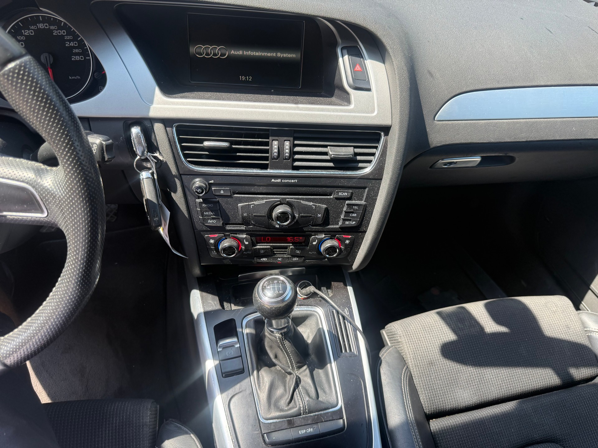 AUDI A4 Avant 1.8 TFSI-image-7