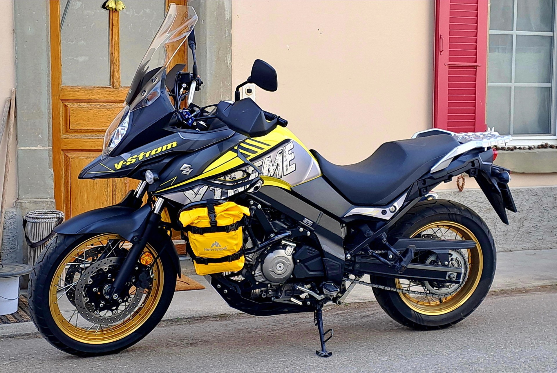 SUZUKI DL 650 XA Xtreme ABS L8