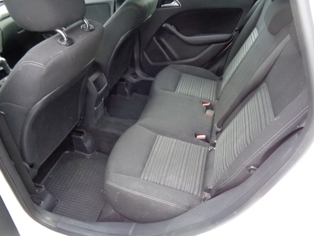 MERCEDES-BENZ B 200 CDI-image-5