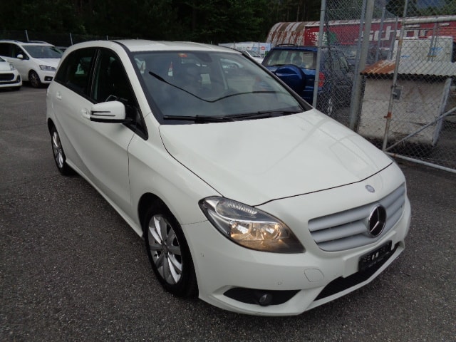 MERCEDES-BENZ B 200 CDI