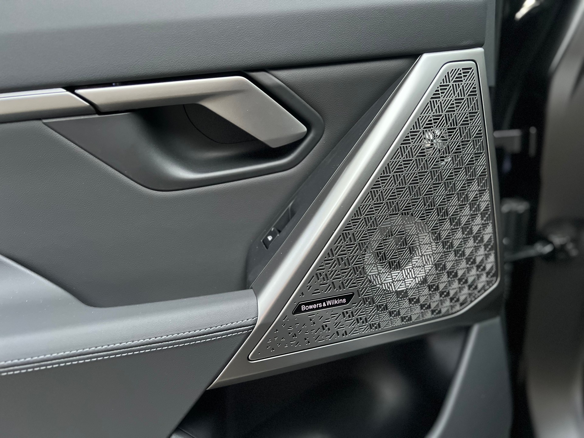 BMW M5 xDrive-image-15