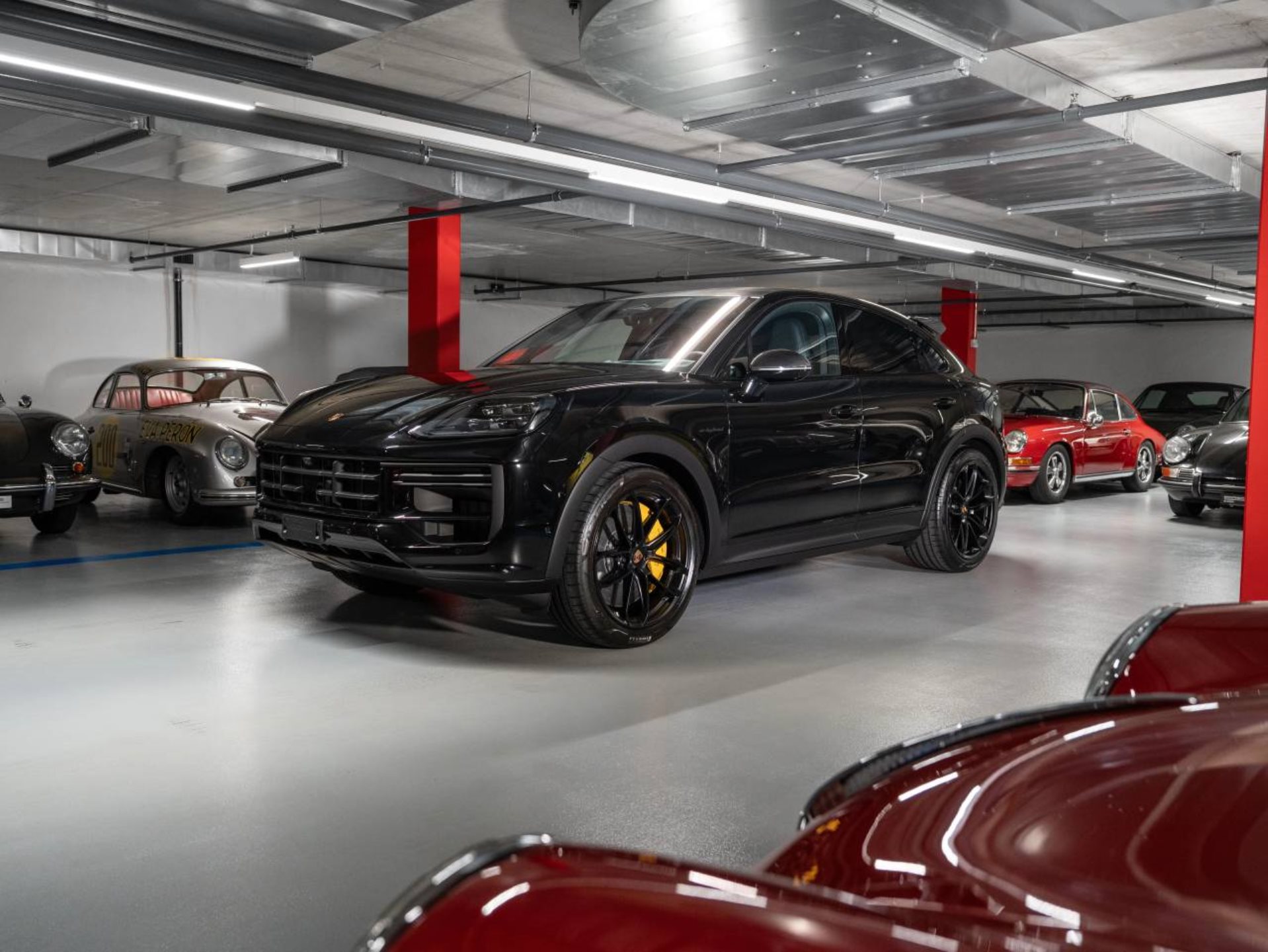 PORSCHE Cayenne Turbo E-Hybrid Coupé avec Paquet-GT