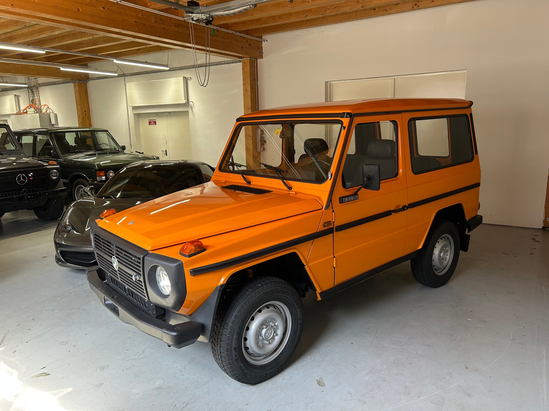 MERCEDES-BENZ Puch G (230 GE SW) Schweizer Ausführung